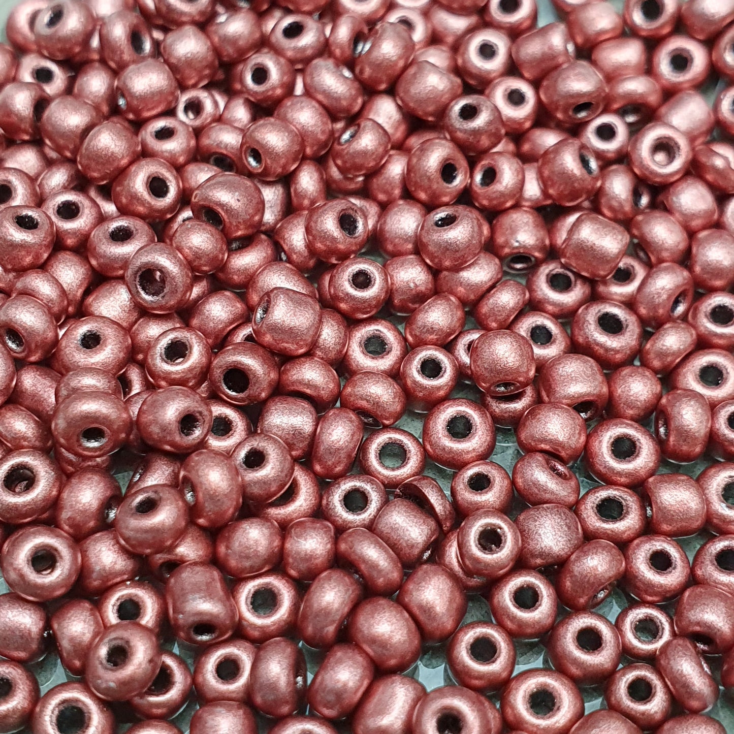 20g Rocailles, Metallic Satinice, 3mm ø, ideal zum Basteln
