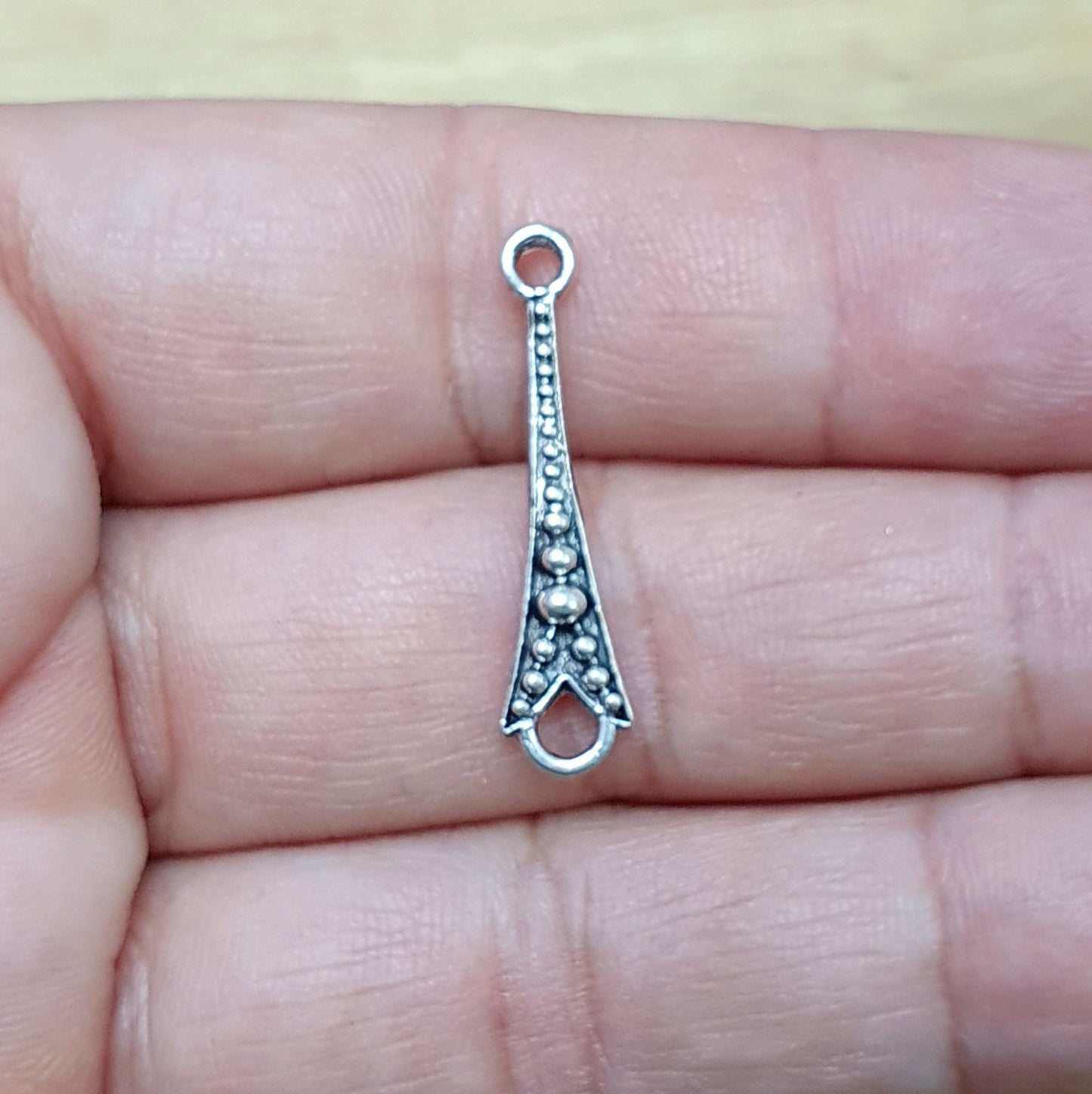 4x Schmuckverbinder längliche Träne, antik silberfarbig, 28 x 6mm