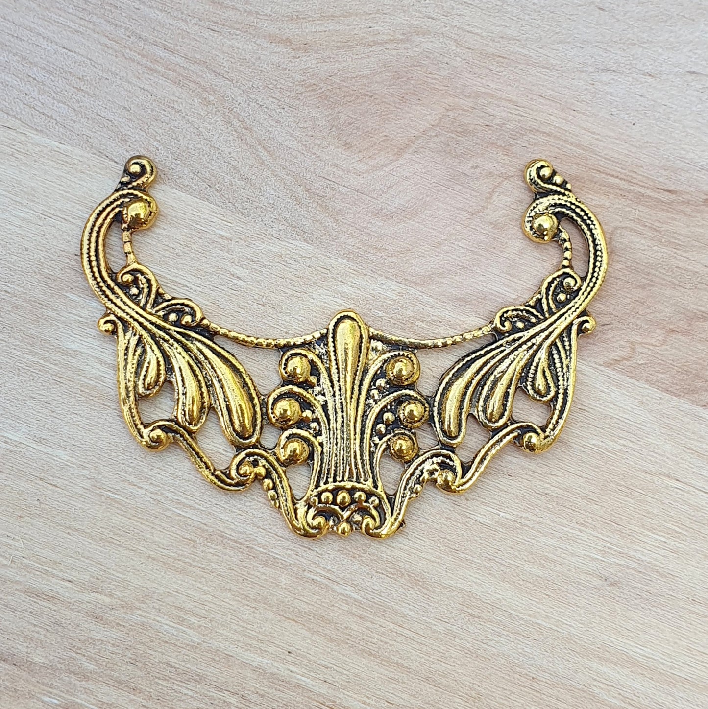Barockes Zierteil, Gotik-Design im Vintage-Stil, antik goldfarbig, 52mm