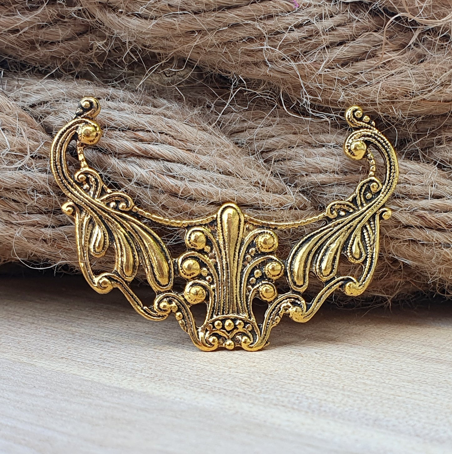 Barockes Zierteil, Gotik-Design im Vintage-Stil, antik goldfarbig, 52mm