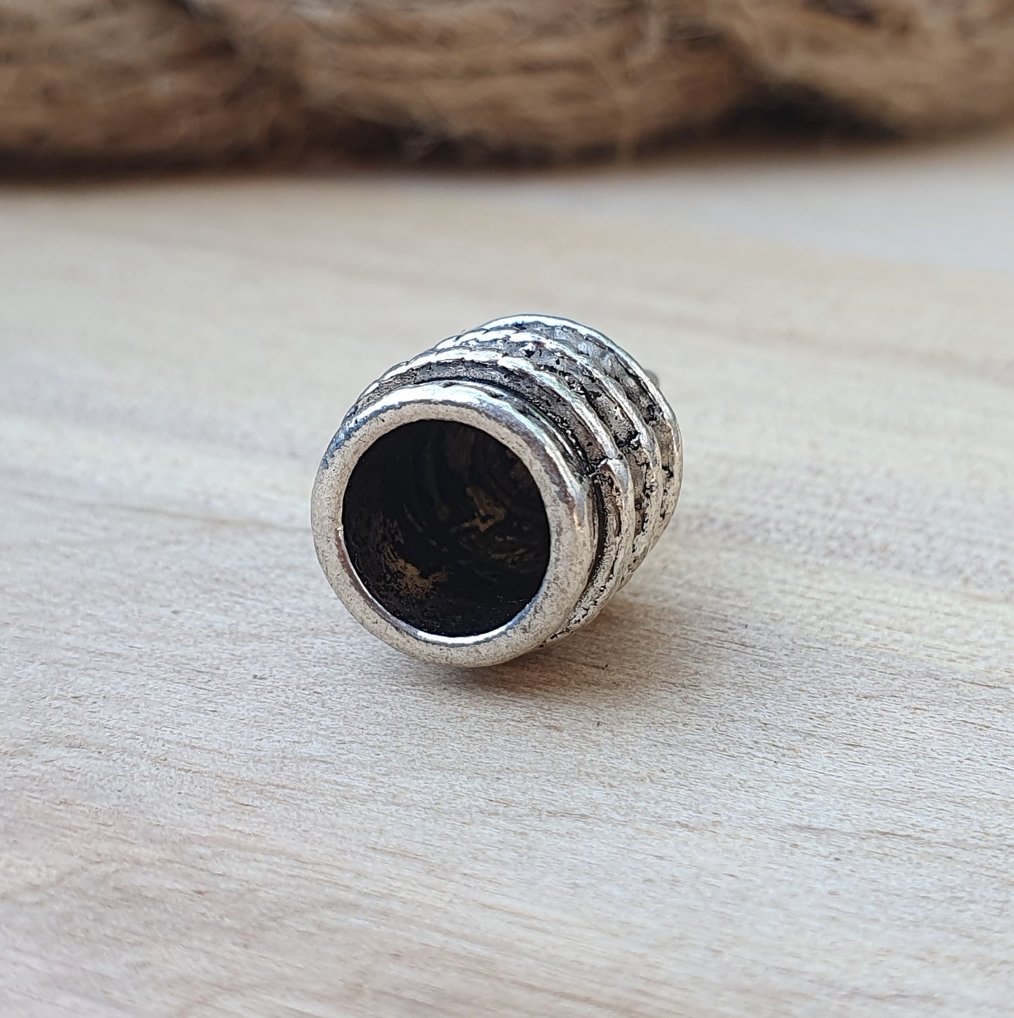 1 Kappe für Quasten, mit Öse, antik silberfarbig, Innendurchmesser ca. 8mm