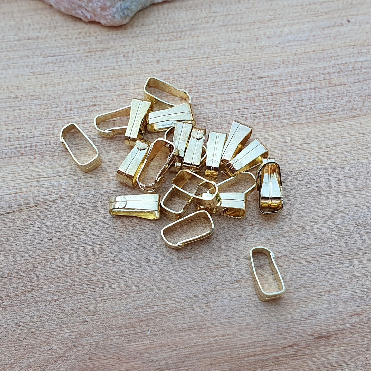20 vergoldete Collierschlaufen, Anhängerösen, Messing, 8mm