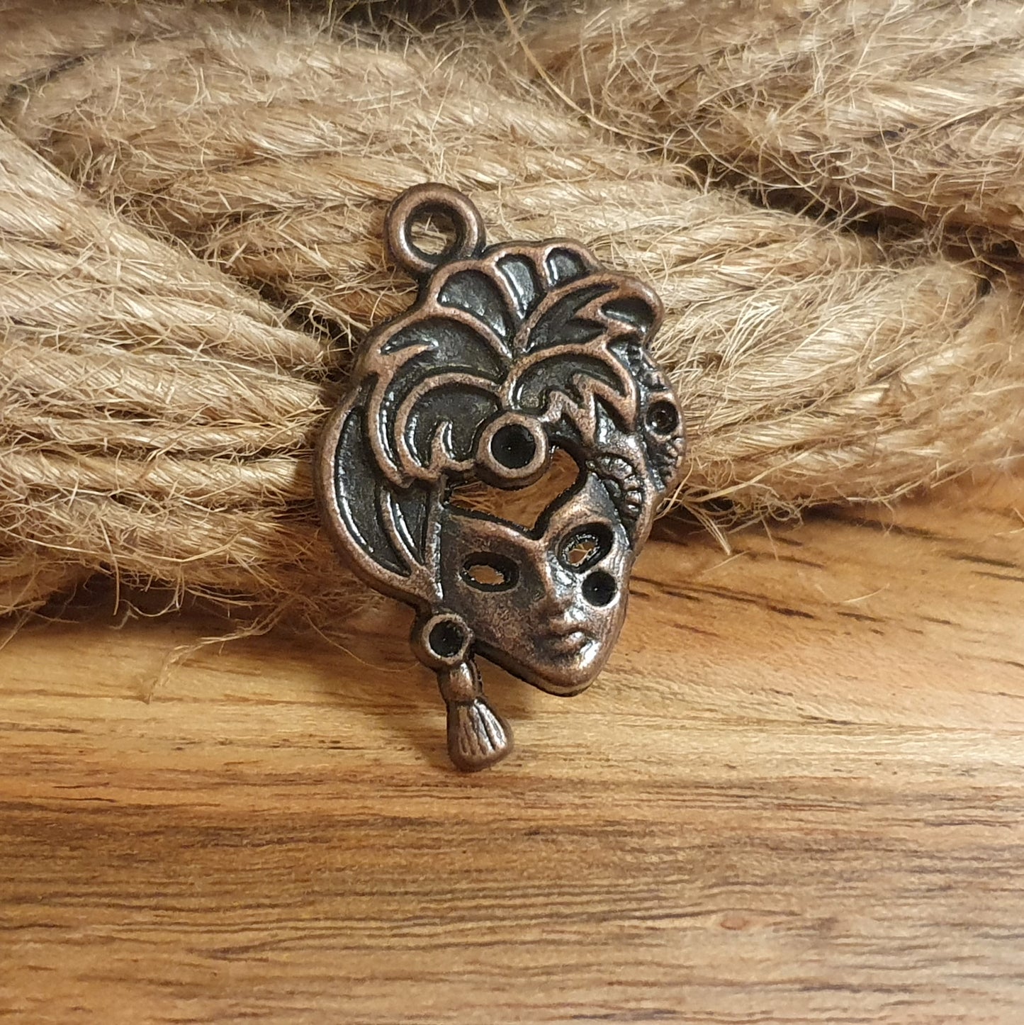 1x Anhänger Venezianische Maske, 30mm, antik kupferfarbig