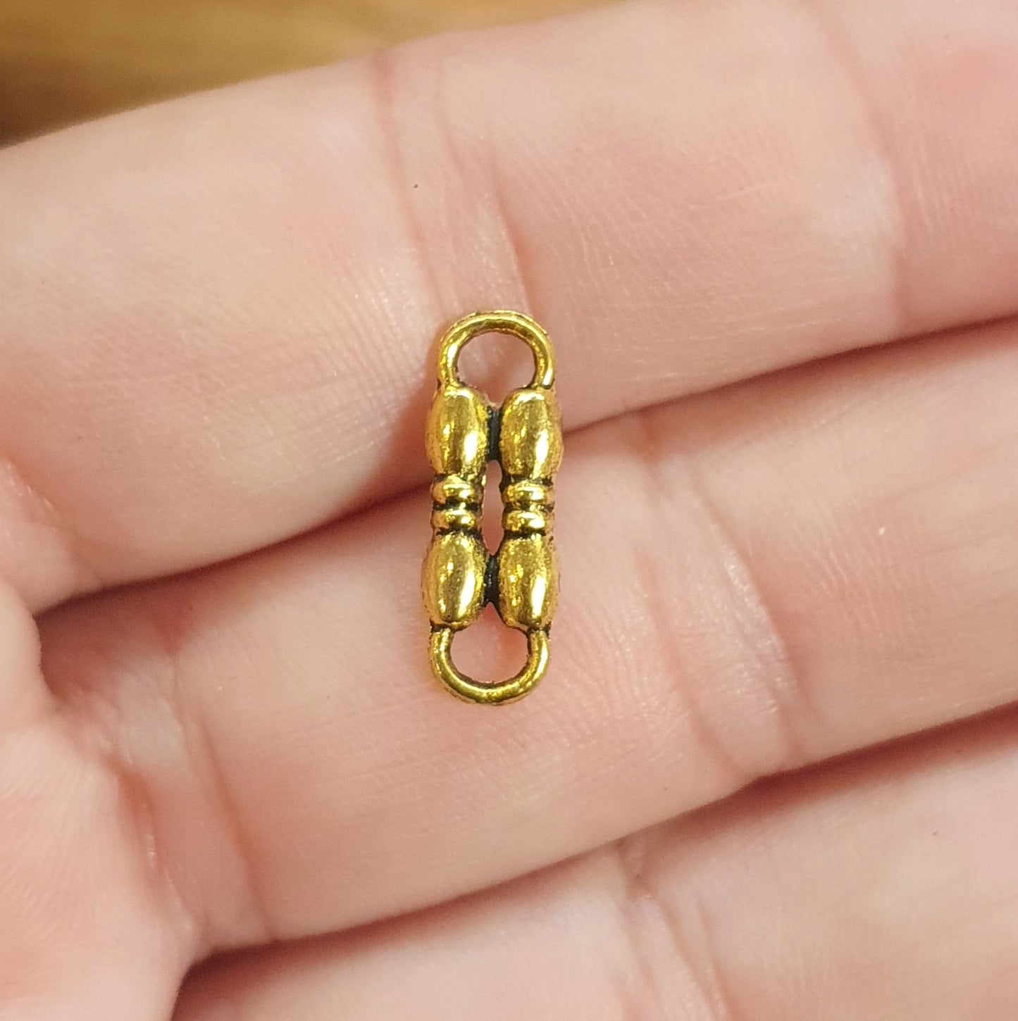 4 Schmuckverbinder Ethno, 17mm, mit Antik Finish, Ohrringe, Ohrschmuck, Armschmuck, Ketten, antik gold