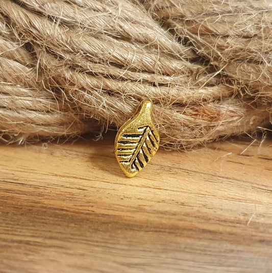 3 Metallperlen/Anhänger Blatt in antik goldfarbig, 11x6mm