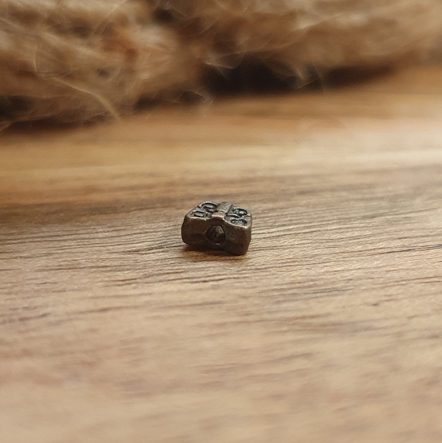 20 kleine Metallperlen Schmetterling in antik bronzefarbig, 4mm