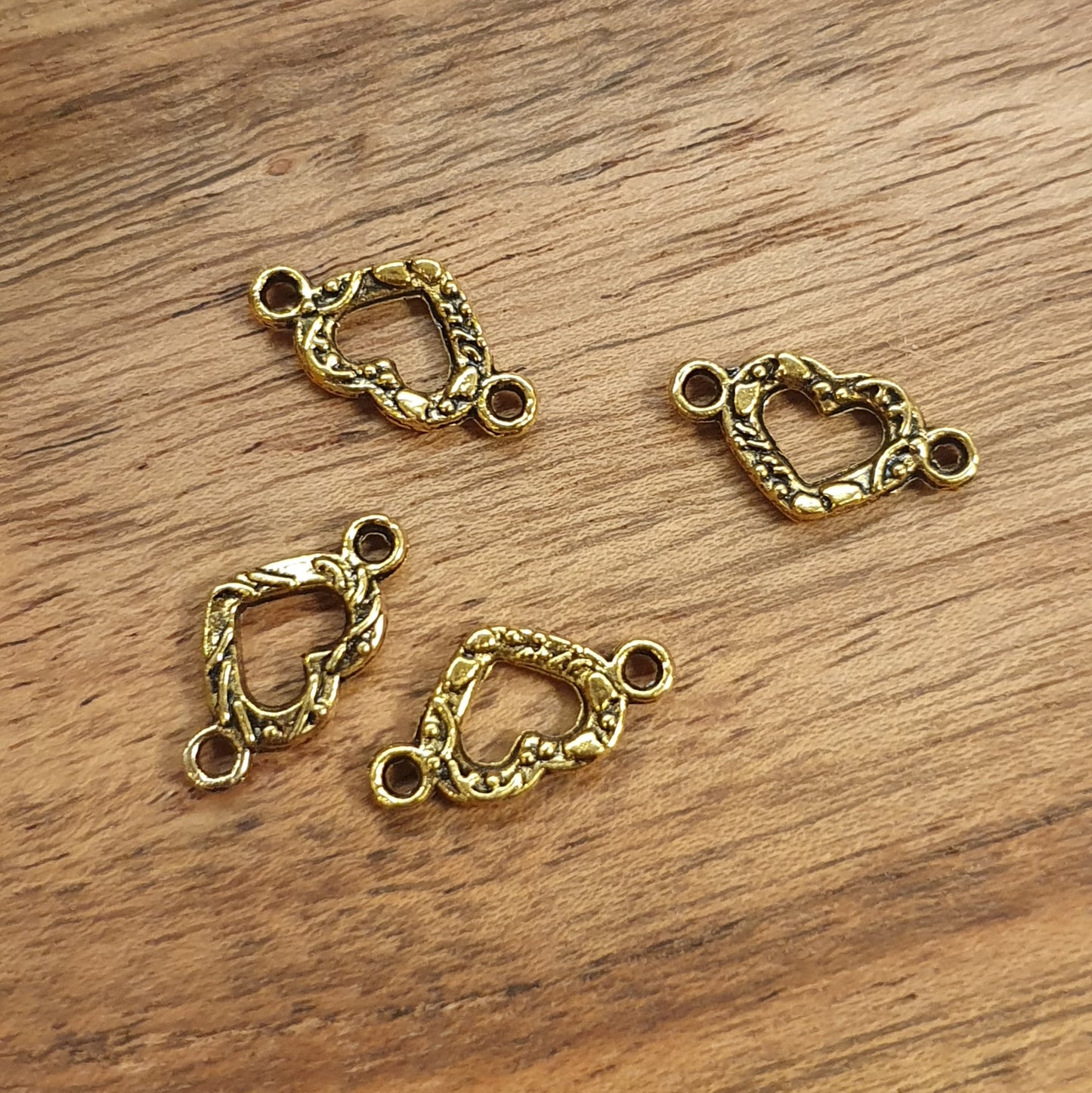 4 Schmuckverbinder Herz in antik goldfarbig, 16mm
