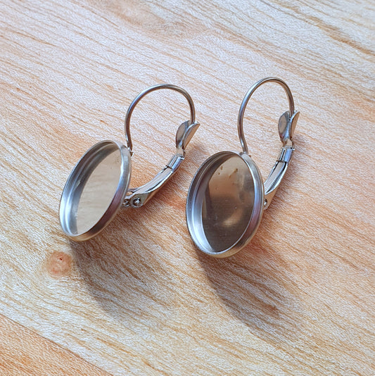 1 Paar Brisuren mit Cabochonwanne für 14mm Cabochon, Edelstahl