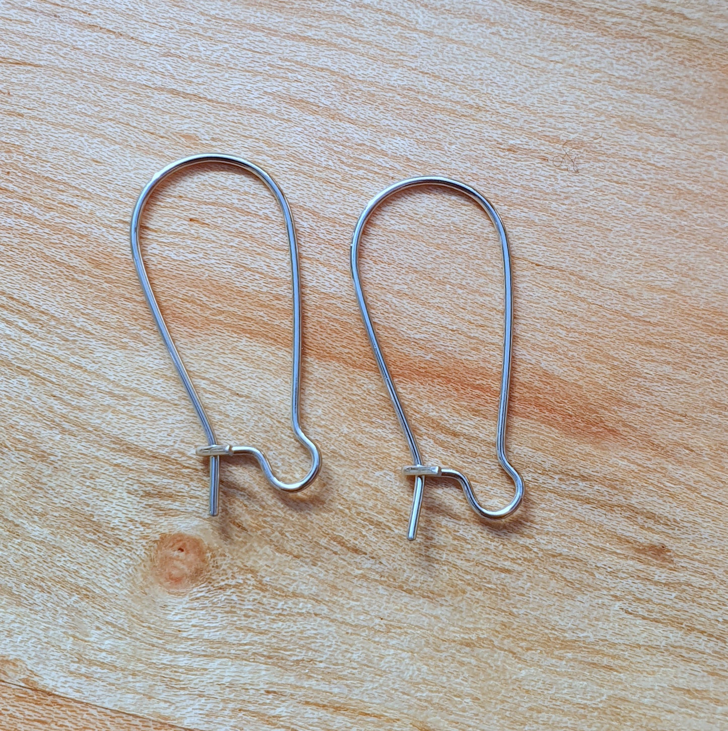 2 Paar Edelstahl Kidney Wire Ohrhaken, 24mm, 4 Stück