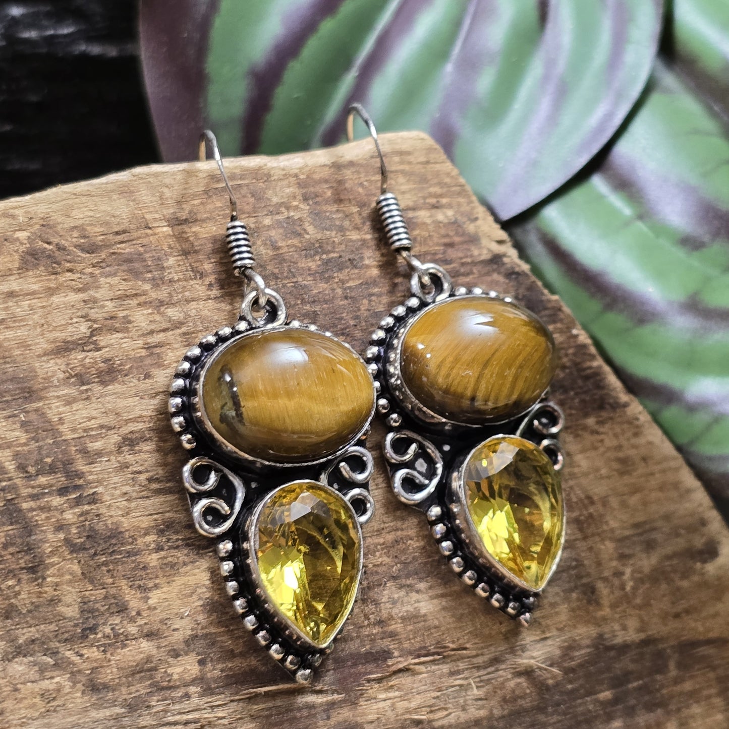 Ohrhänger mit warmem Tigerauge, .925 Sterling Silber