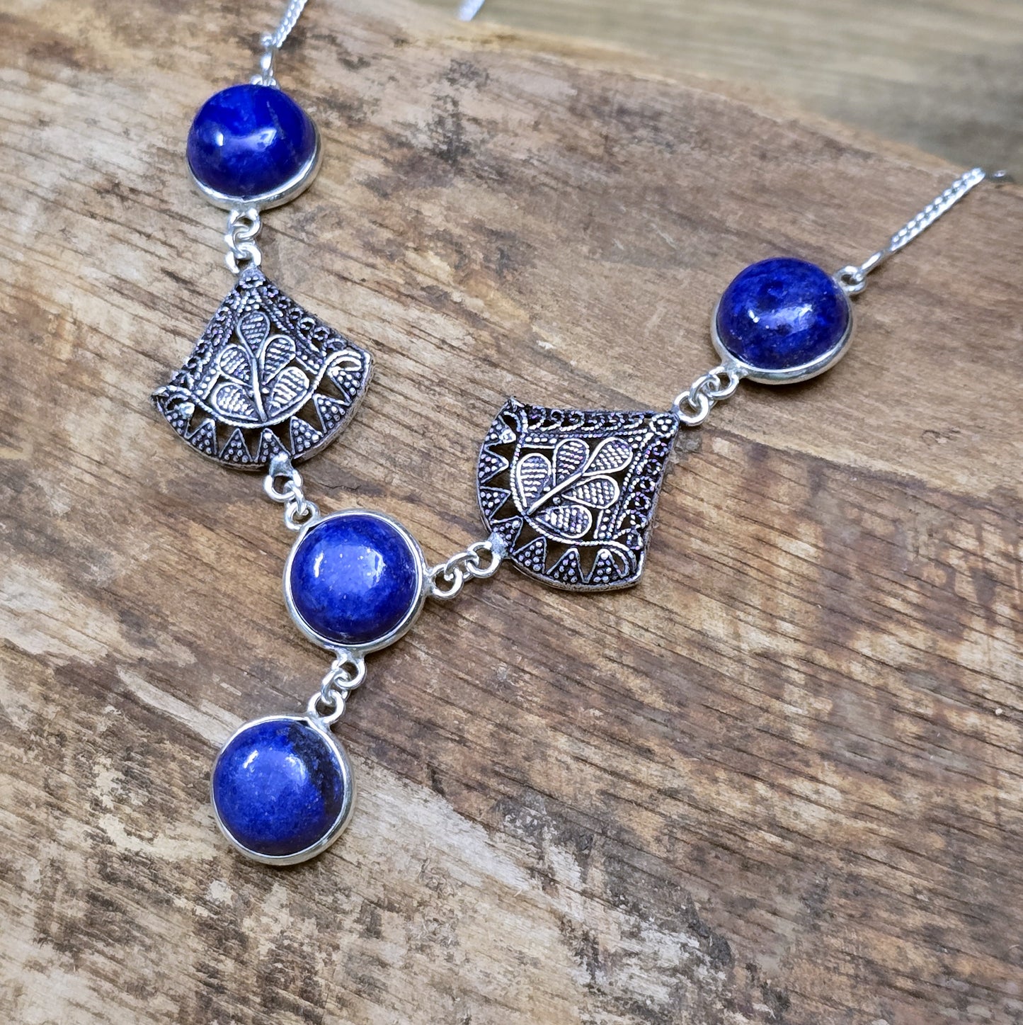 Edle .925 Silberkette mit Lapis Lazuli & stilvollem Hakenverschluss – Zeitlos & elegant