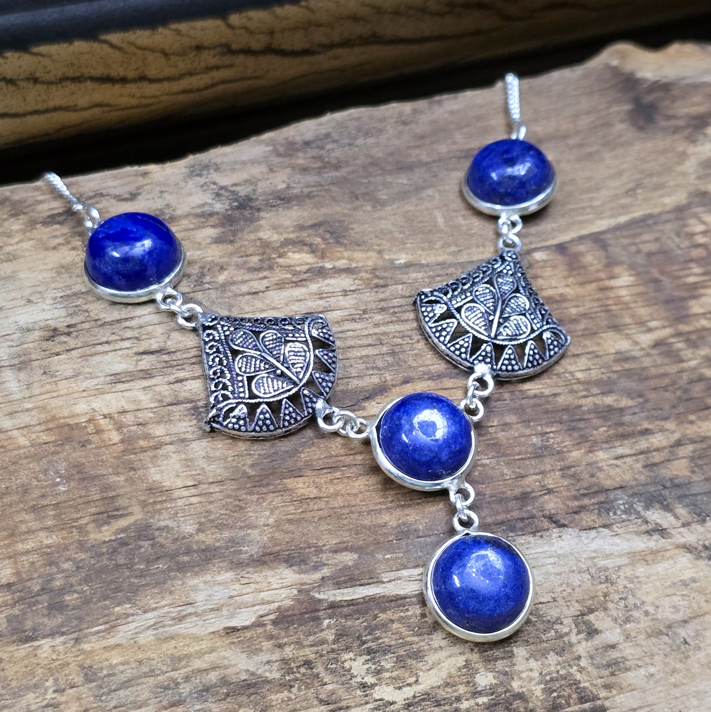 Edle .925 Silberkette mit Lapis Lazuli & stilvollem Hakenverschluss – Zeitlos & elegant