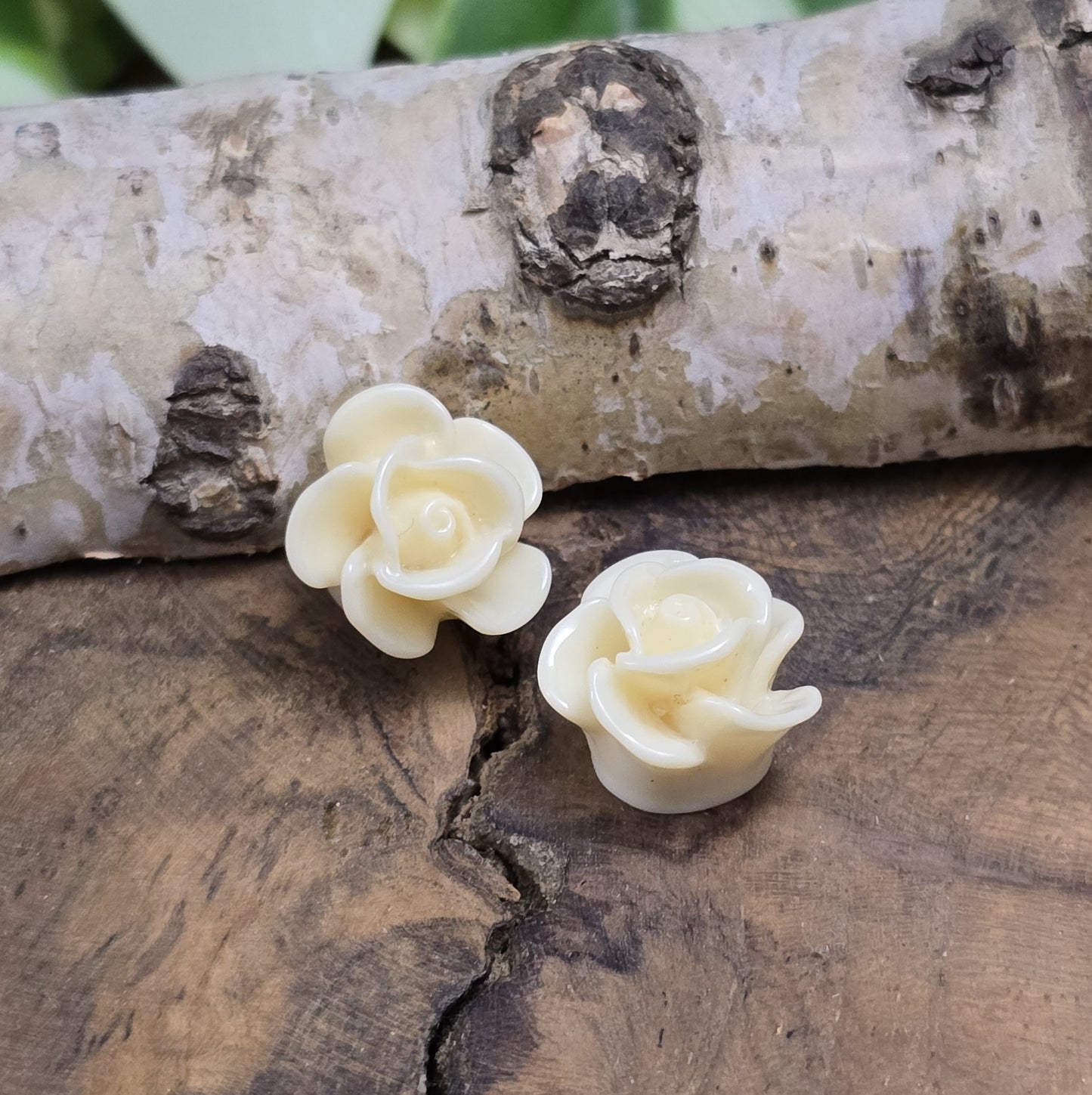Cabochons Rose – 14mm – Creme – Elegante Akzente für deine Schmuckkreationen 🤍🌹