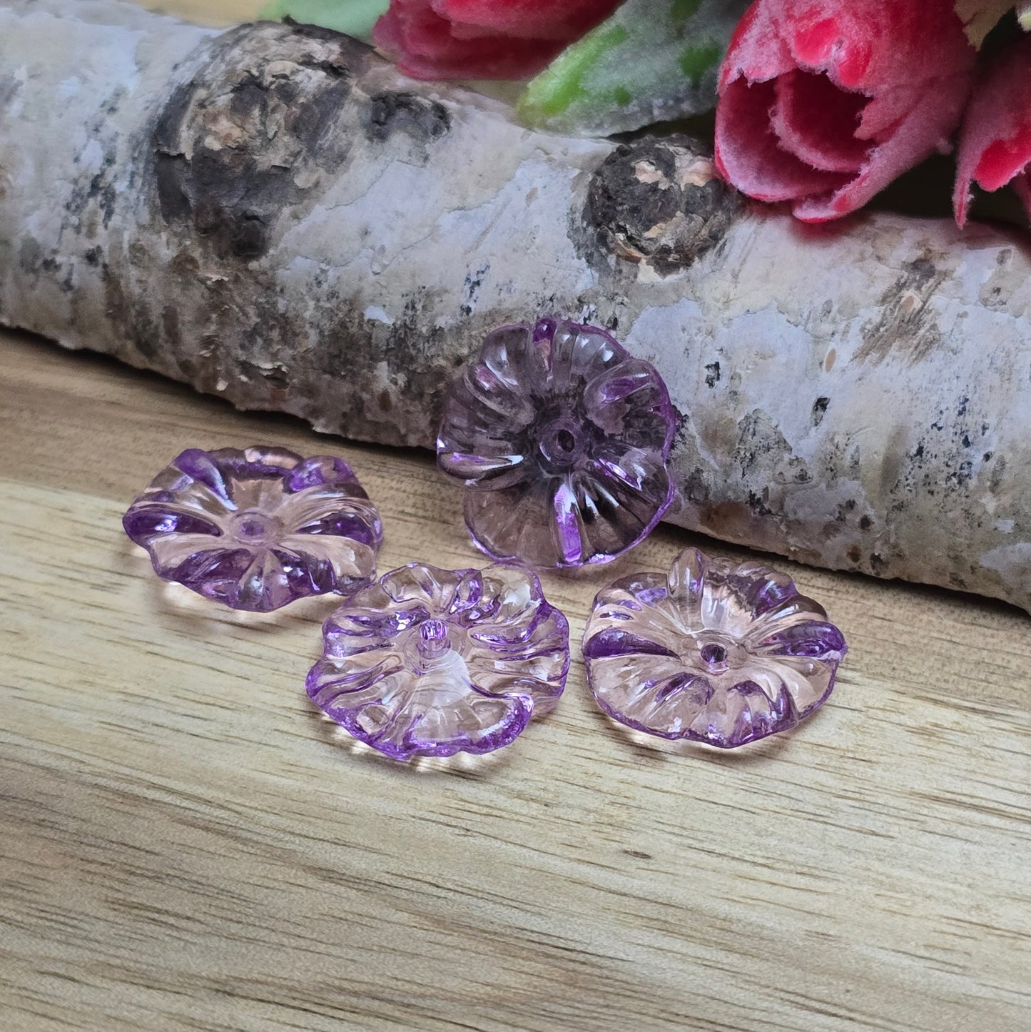 20 Blumen Perlen aus Acryl - transparent - 17mm, verschiedene Farben