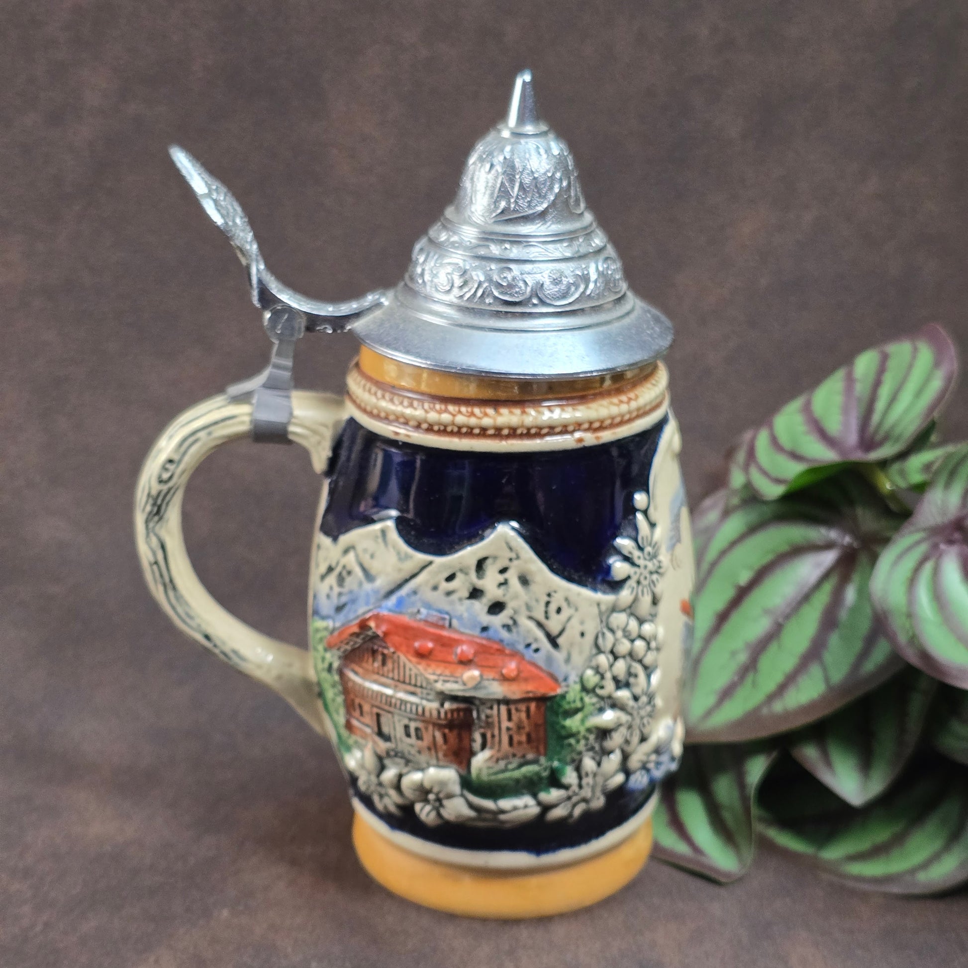 Original Helmstedt-Krug mit Zinndeckel (KING 715), 0,25L – 60er Vintage-Souvenir für Sammler, sehr guter Zustand