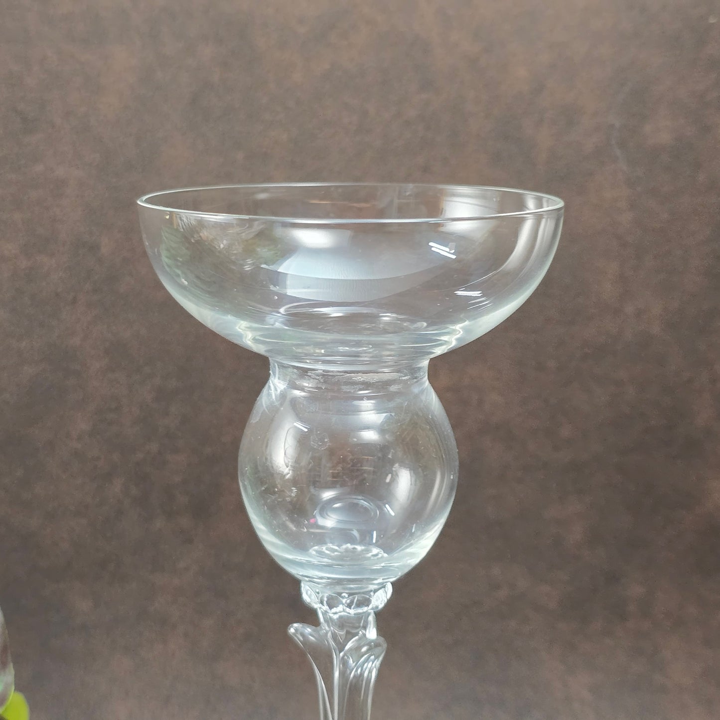 Zwei dekorative Kristall-Kerzenhalter von Schott Zwiesel, ca. 1988–1993. Vielseitig einsetzbar – ideal für Vintage Wohnung oder als edles Geburtstagsgeschenk.