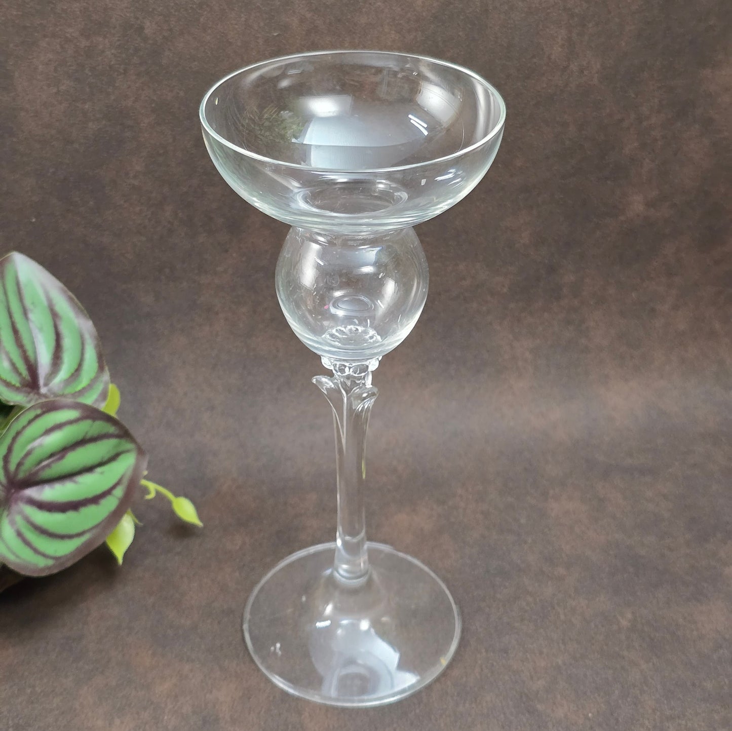 Zwei dekorative Kristall-Kerzenhalter von Schott Zwiesel, ca. 1988–1993. Vielseitig einsetzbar – ideal für Vintage Wohnung oder als edles Geburtstagsgeschenk.