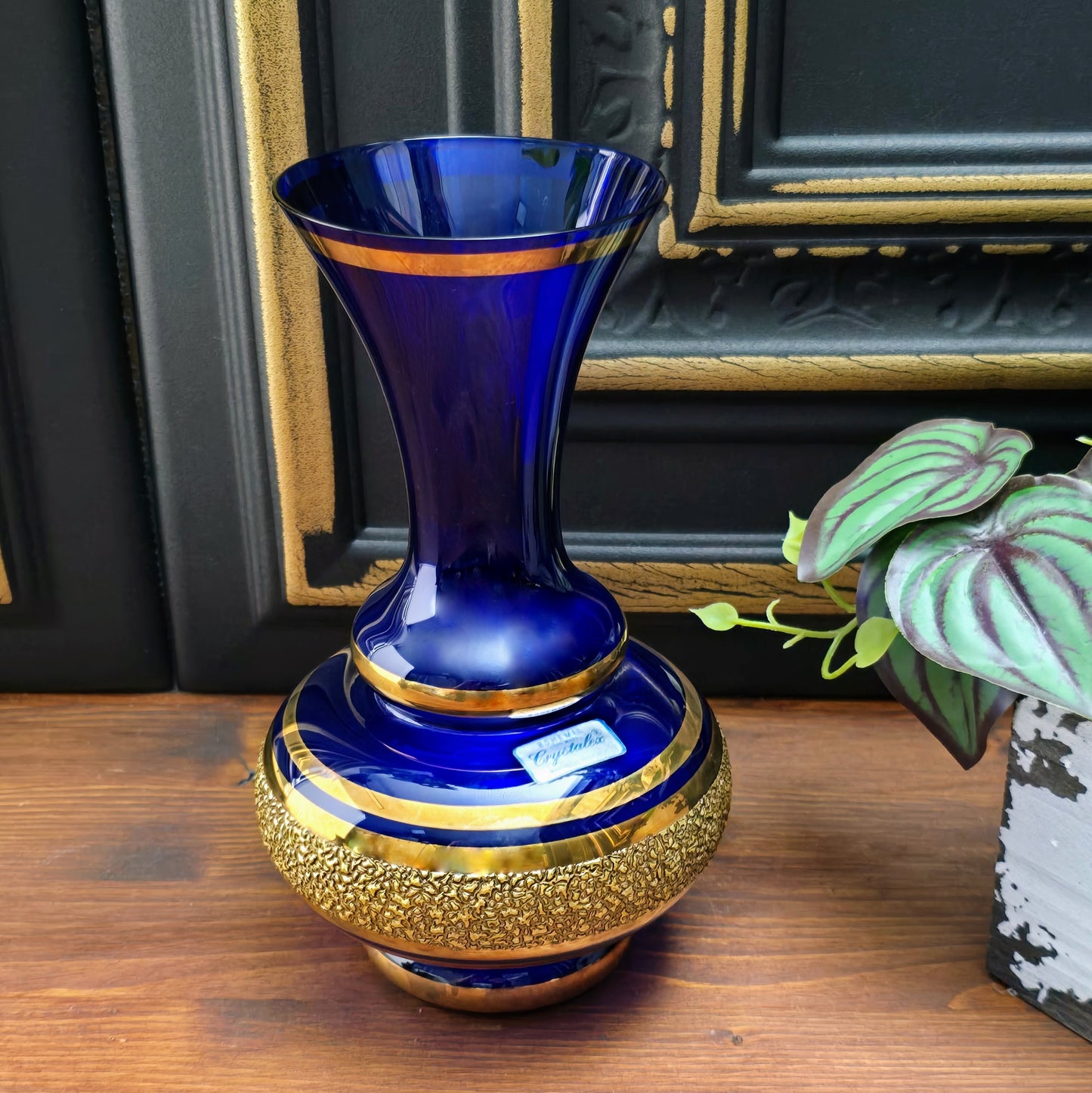 Diese edle Crystalex Vase wartet schon darauf, dein Zuhause zu bereichern – sichere dir jetzt dieses Originalstück aus Böhmen!