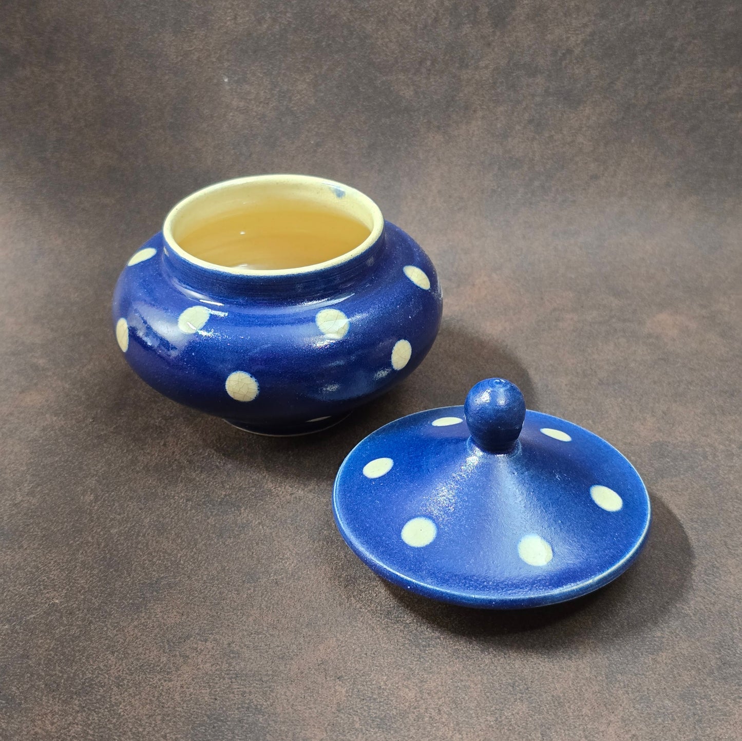 Zuckerdose Bürgel, Töpferei Reichmann, dunkelblaue Keramik mit weißen Punkten, Vintage DDR-Keramik 1960er, Geschenk oder Tischdeko.