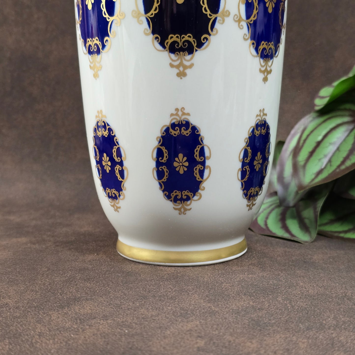 Elegante Vintage-Vase von Volkstedt (1762), 50er/60er, mit Echt-Kobalt & Golddekor. Sehr guter Zustand – DDR-Porzellankunst für Sammler & Liebhaber.