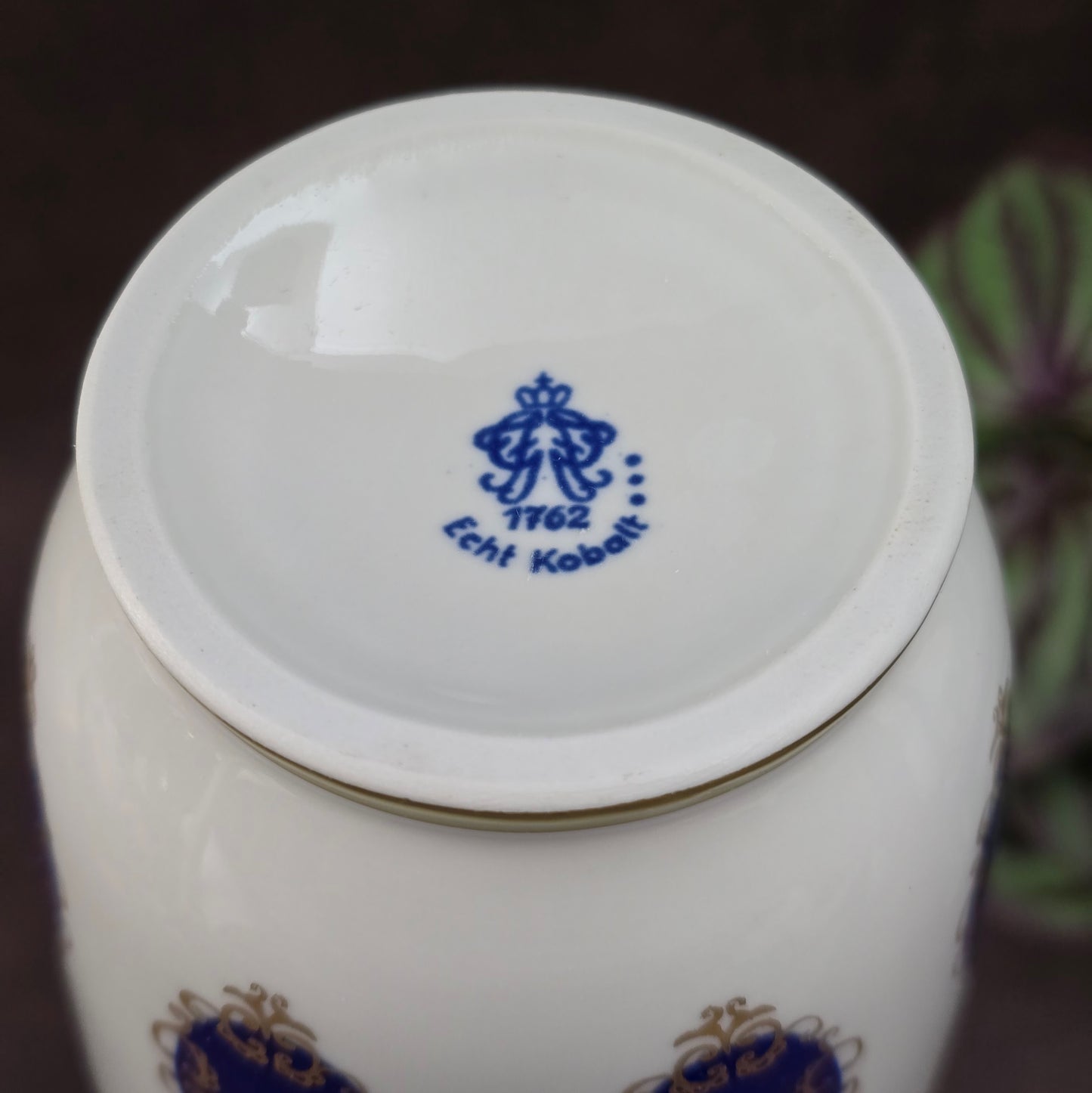 Elegante Vintage-Vase von Volkstedt (1762), 50er/60er, mit Echt-Kobalt & Golddekor. Sehr guter Zustand – DDR-Porzellankunst für Sammler & Liebhaber.