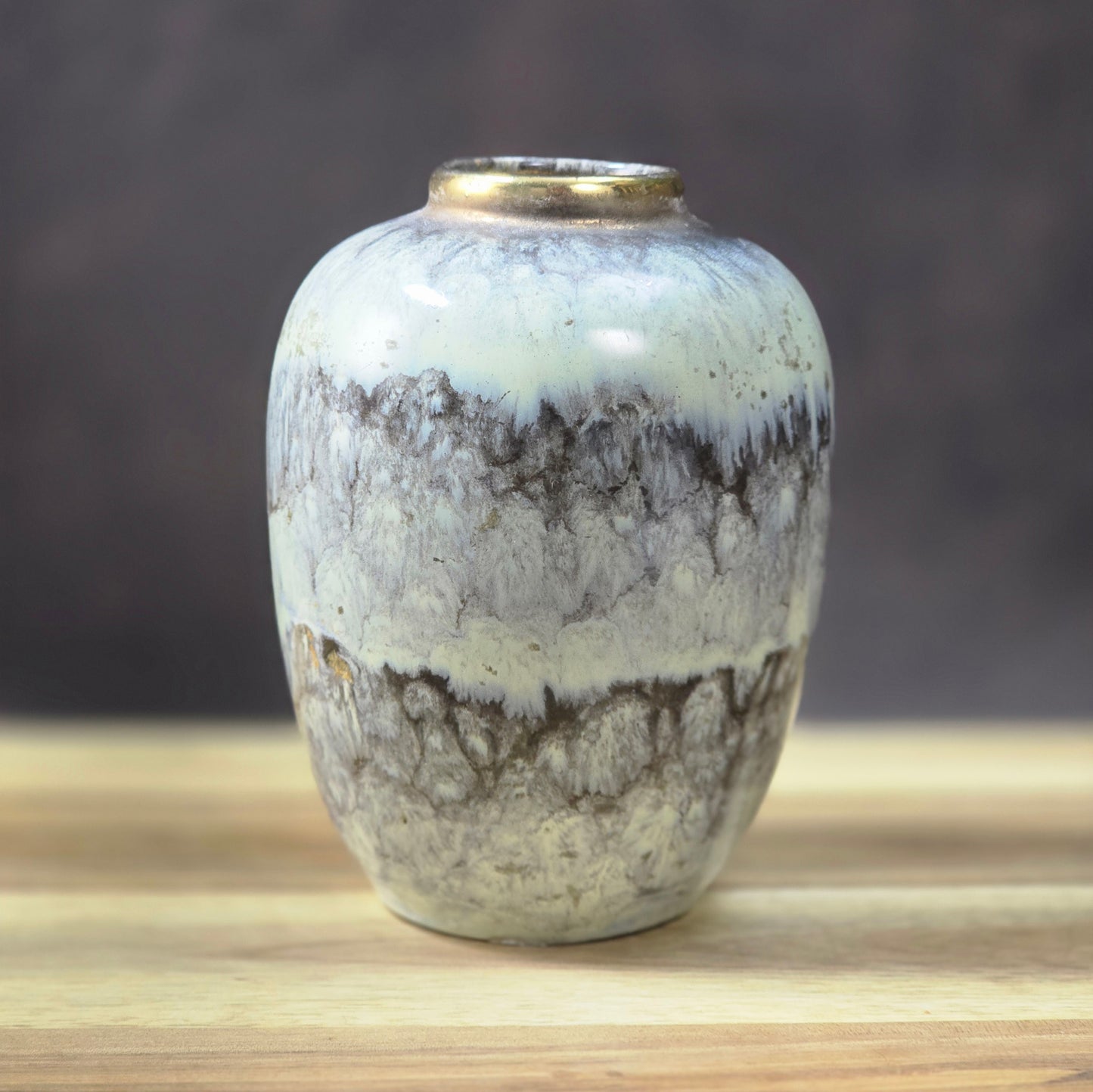 Vintage Fat Lava Vase 12 cm, creme-braune Glasur mit Goldrand, 1970er Jahre deutsche Keramik, dekoratives Sammlerstück.