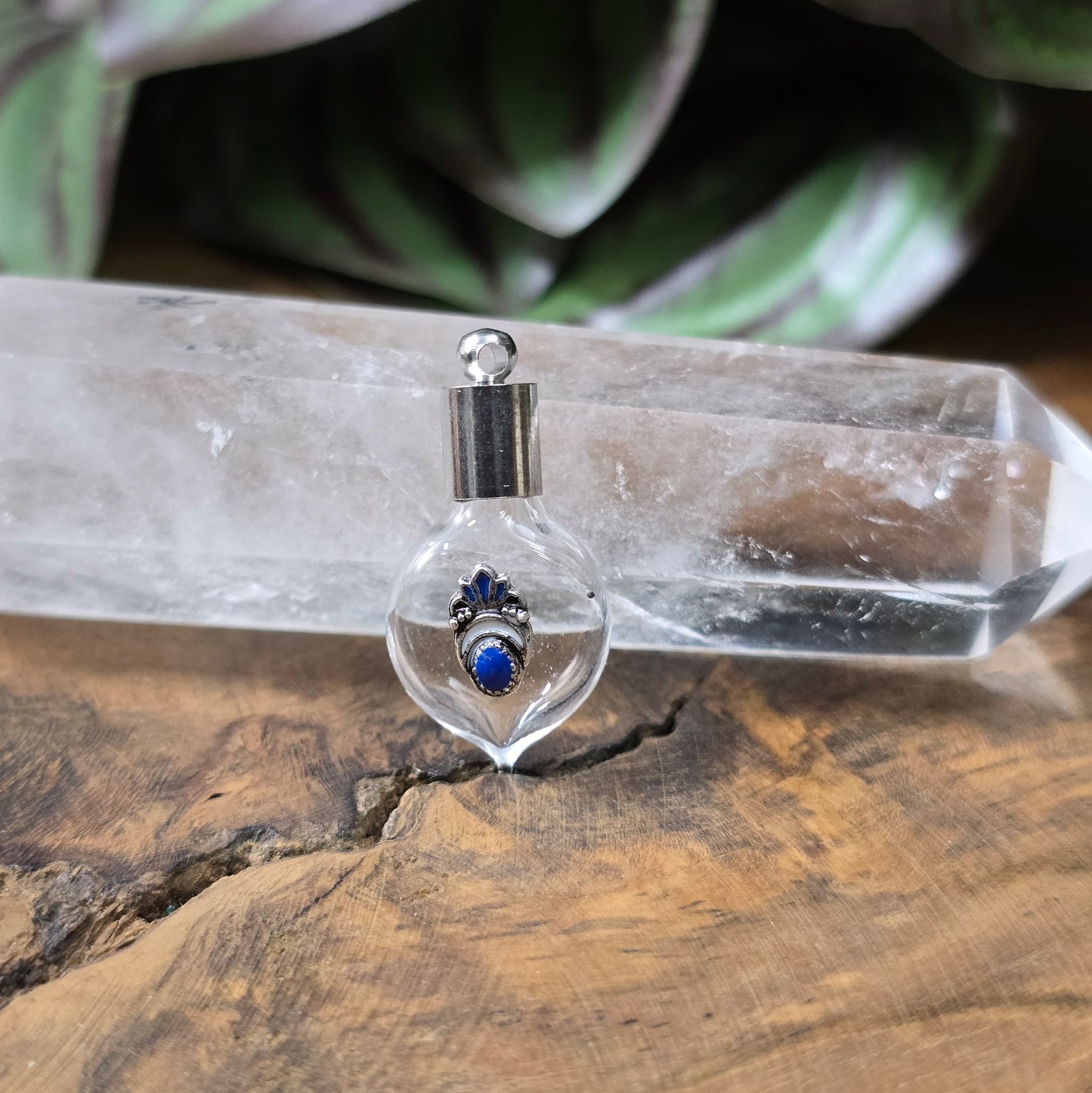3-teilige Glasphiole im Ethno-Design mit Kappe zum Befüllen, ideal für DIY-Schmuck, Armbänder, Ohrringe und individuelle Anhänger.