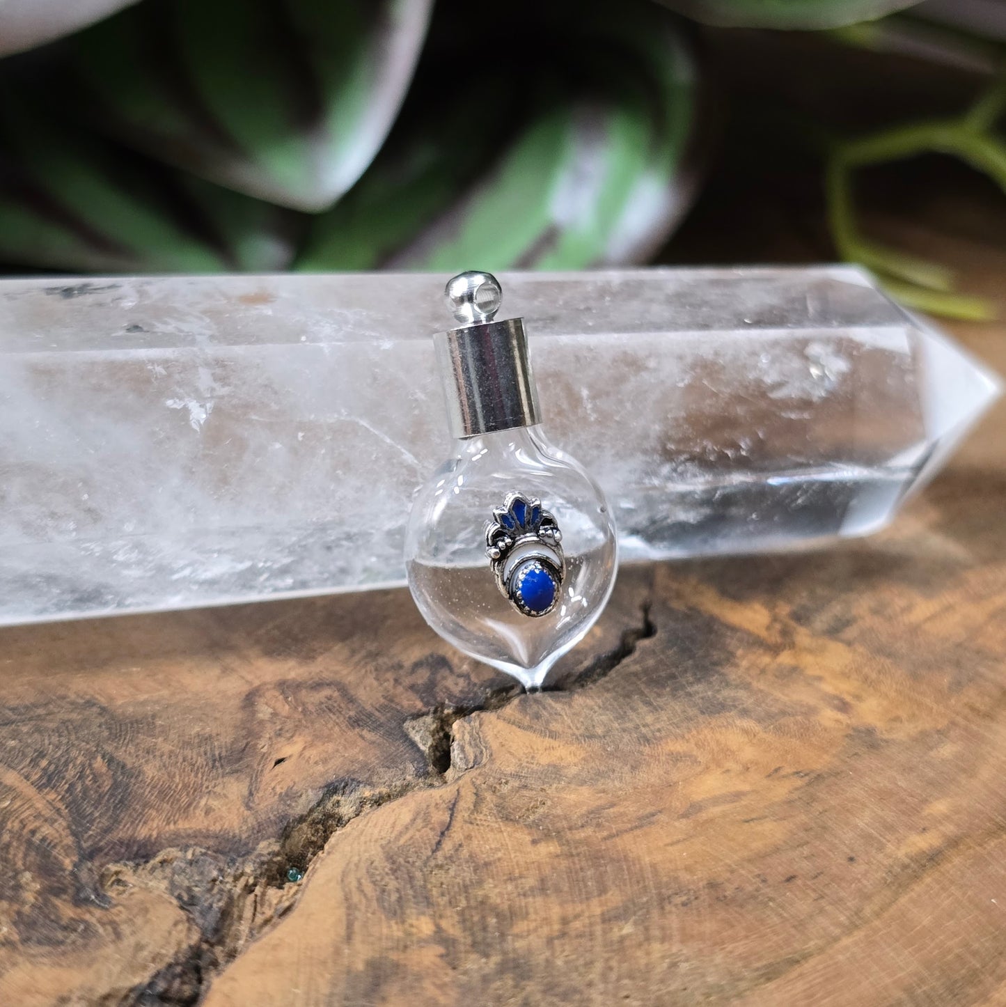 3-teilige Glasphiole im Ethno-Design mit Kappe zum Befüllen, ideal für DIY-Schmuck, Armbänder, Ohrringe und individuelle Anhänger.