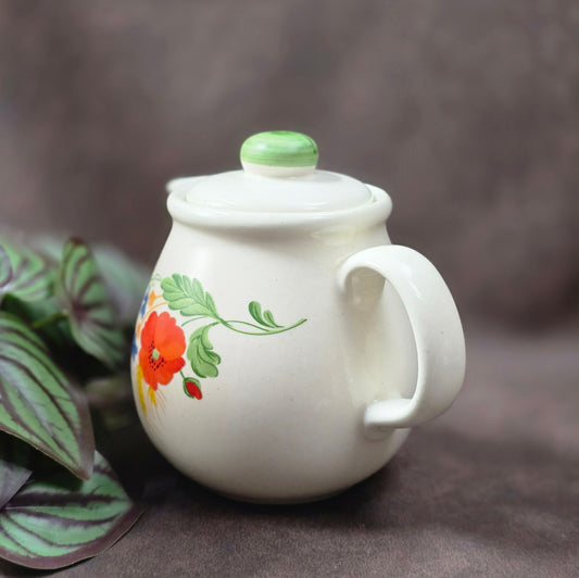 Charmante Vintage-Kaffeekanne aus der DDR (VEB Torgau, 1960er) mit Mohnblumen-Dekor, 0,5 L – ideal für Sammler & Landhausküchen.
