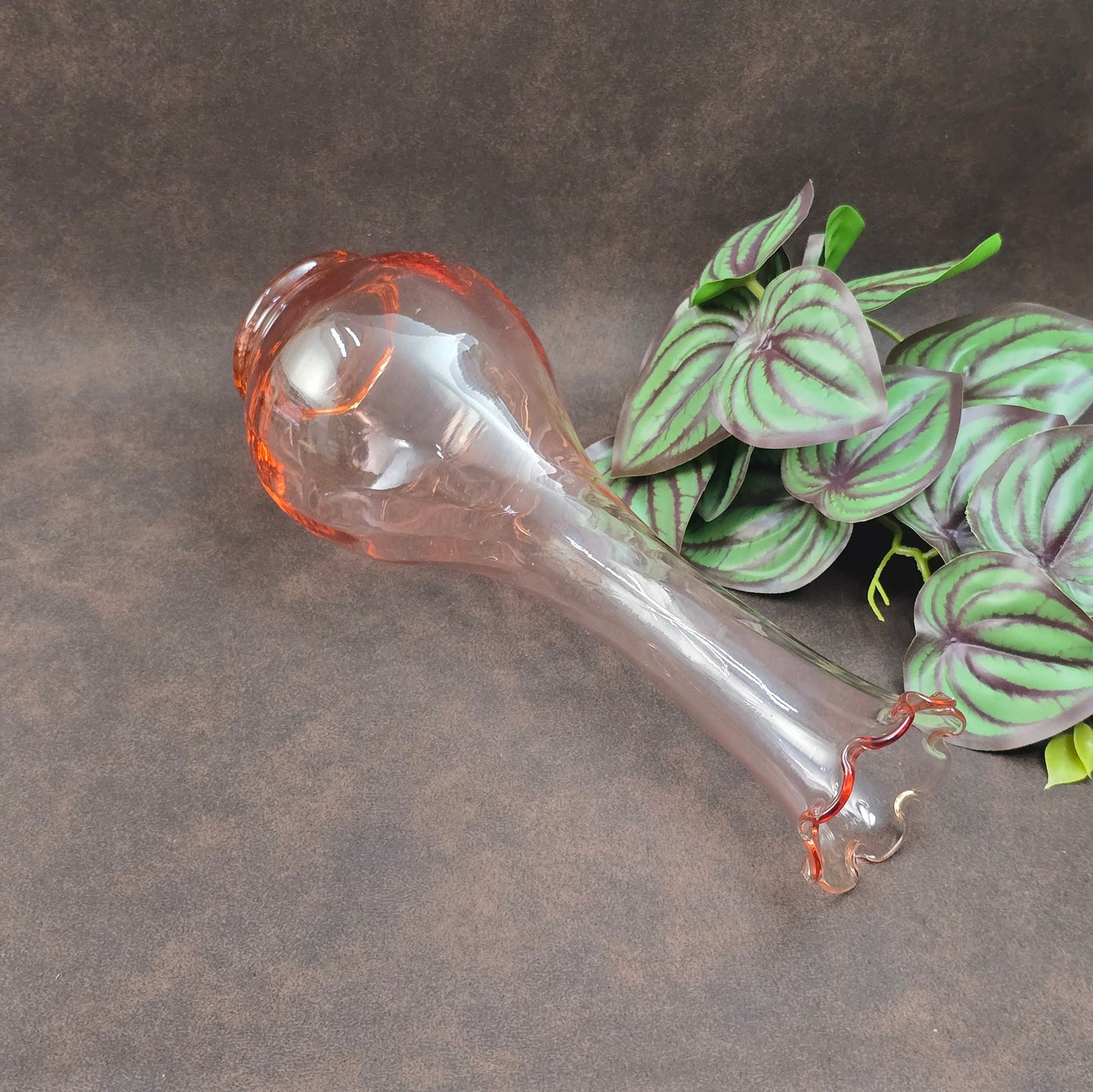 Schwere Rosalinglas Vase aus der DDR – Vintage Deko im 50er-Jahre Stil aus Pressglas – ideal für dein Zuhause oder als besonderes Sammlerstück.