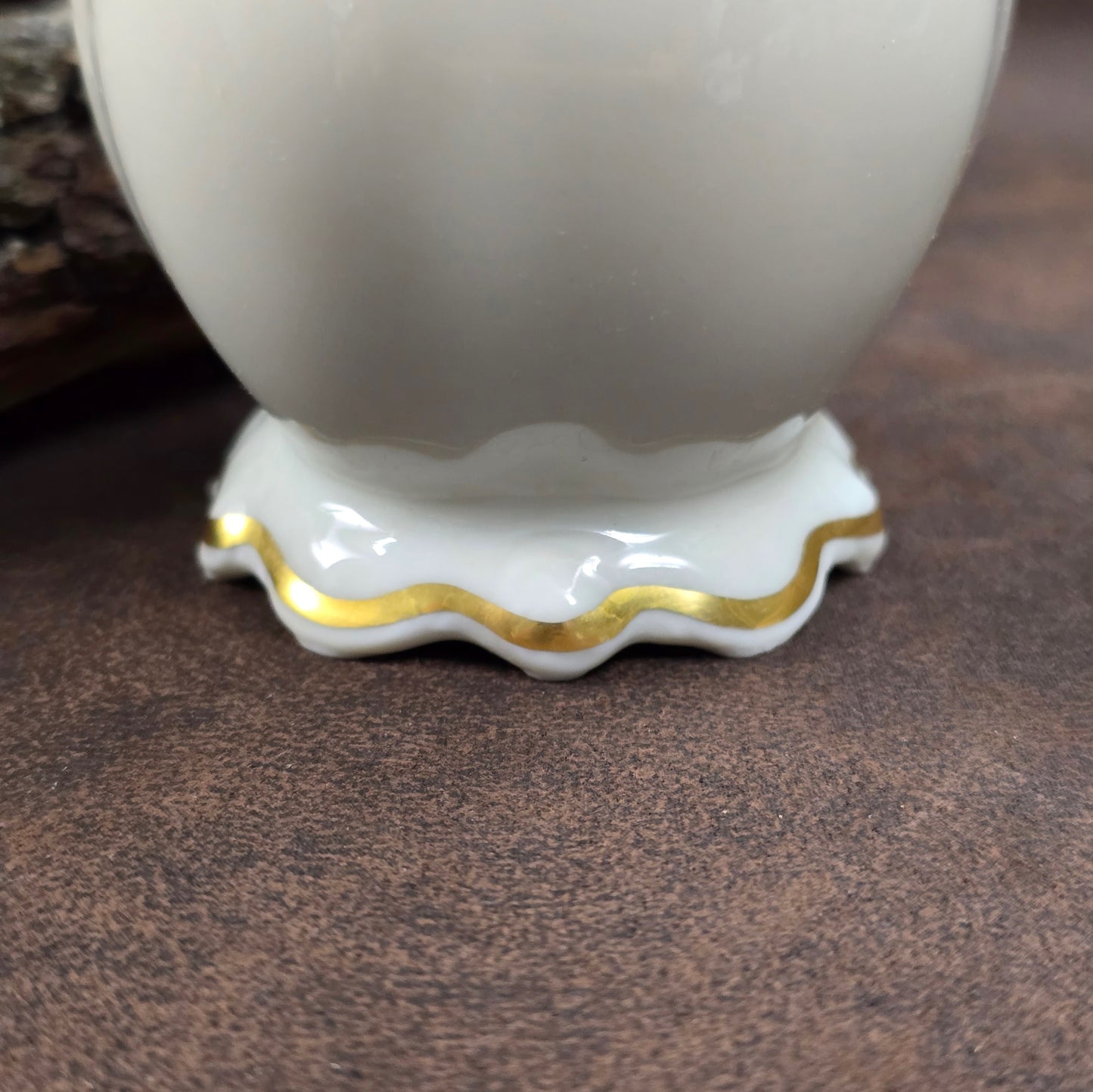Rosenthal Vase im Rokoko-Stil (ca. 1970), Classic Rose Serie. Mit Goldrand, floralem Dekor & elegantem Fuß – ideal für stilvolle Vintage Deko.