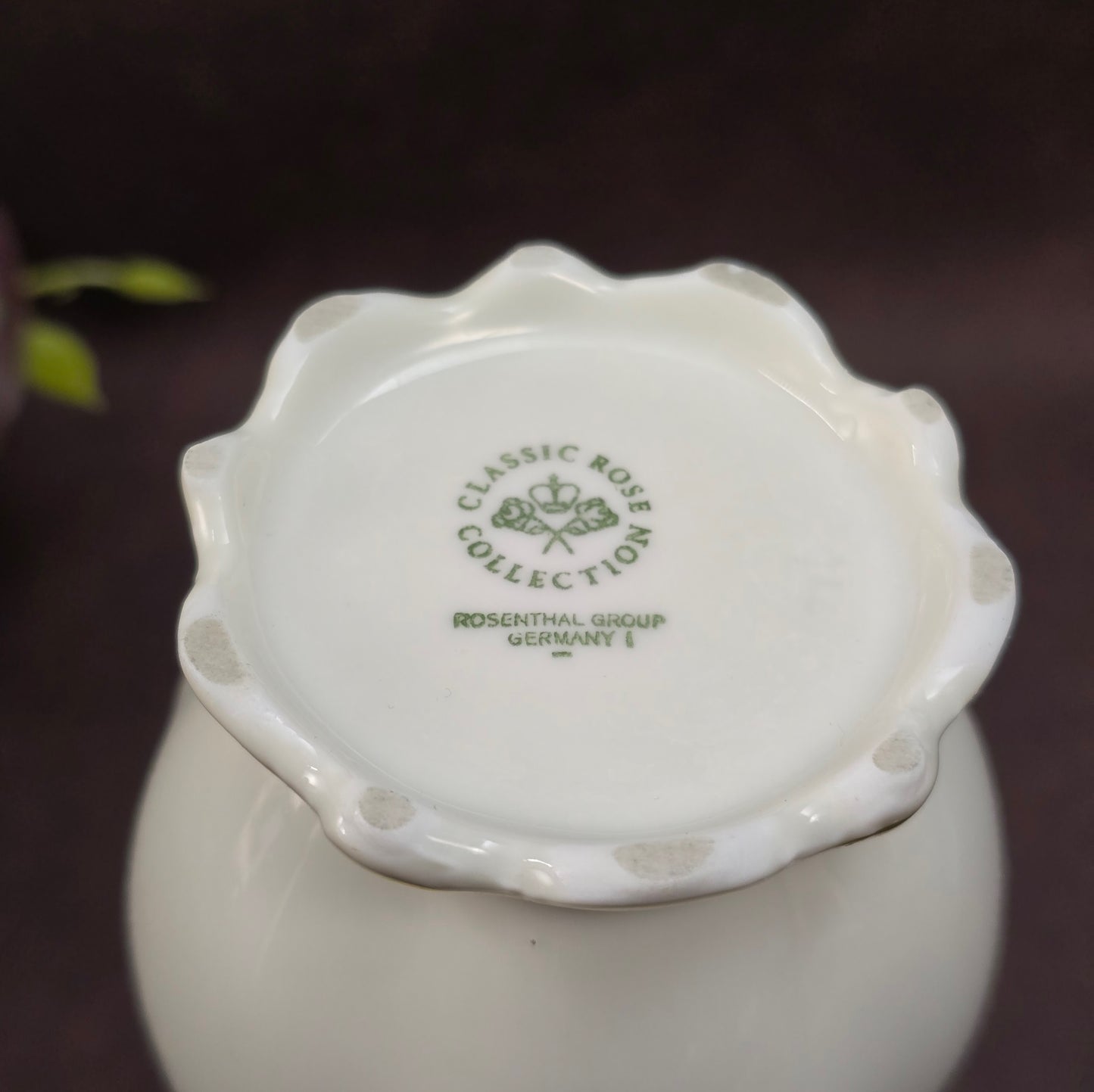Rosenthal Vase im Rokoko-Stil (ca. 1970), Classic Rose Serie. Mit Goldrand, floralem Dekor & elegantem Fuß – ideal für stilvolle Vintage Deko.