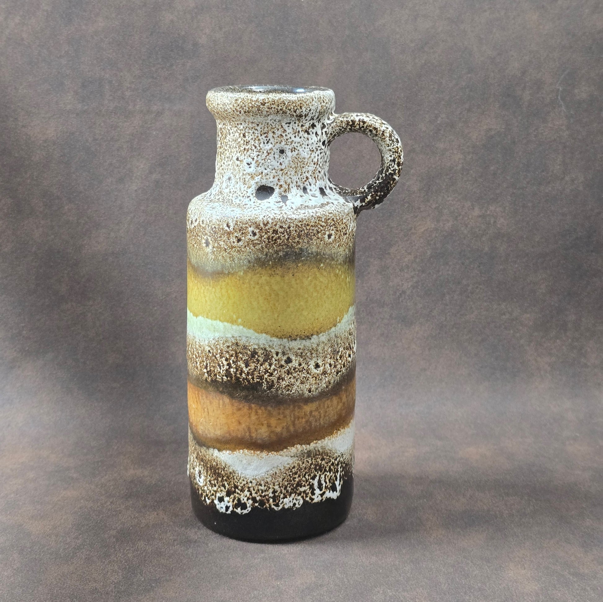 Scheurich Fat Lava Vase 401-20 mit Henkel, 1970er Jahre, braun-gelb-weiße Glasur, West German Pottery Vintage