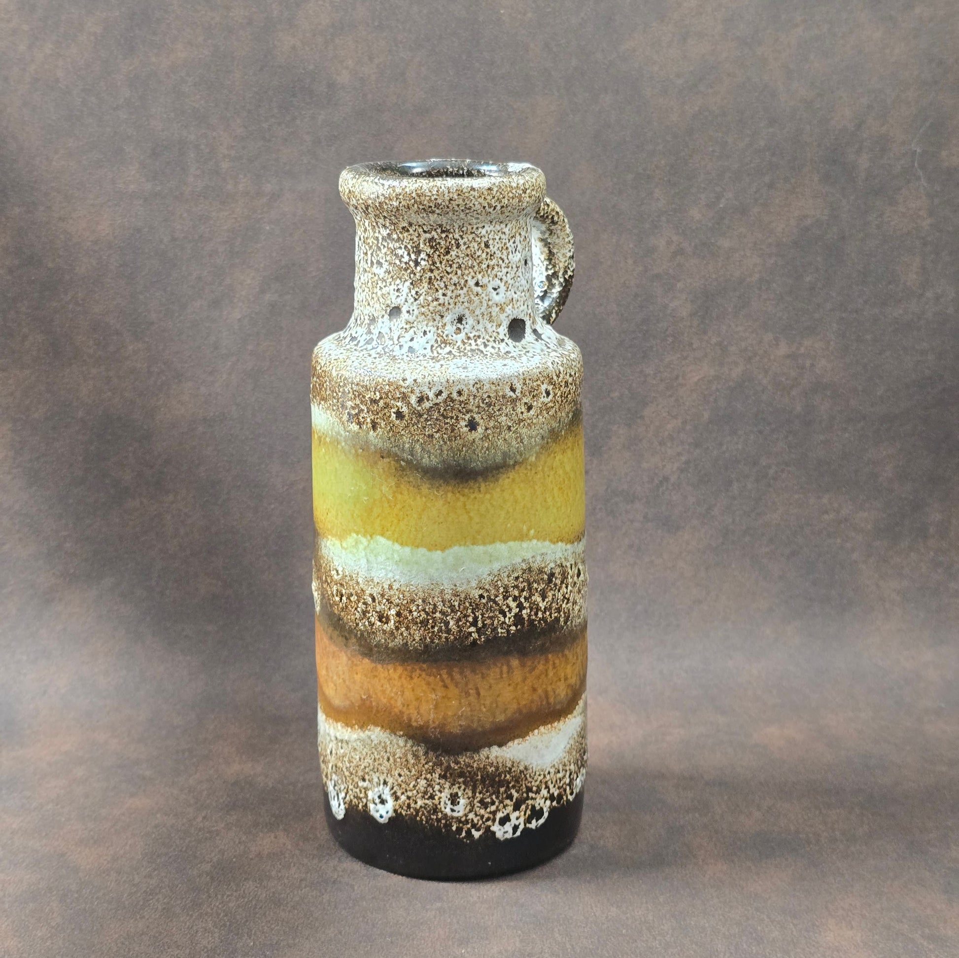 Scheurich Fat Lava Vase 401-20 mit Henkel, 1970er Jahre, braun-gelb-weiße Glasur, West German Pottery Vintage