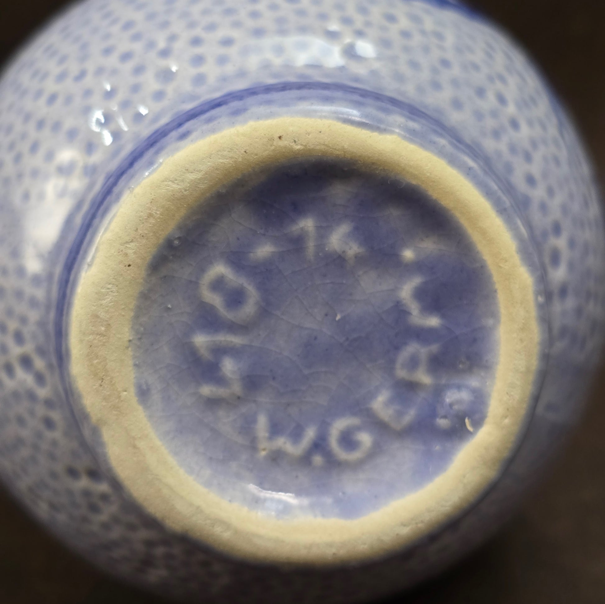 Scheurich Weinkrug mit 0,5L Volumen – Modell 418-14 aus den 1970er-Jahren. Ideal als Deko oder Gebrauchsobjekt. Sammlerstück in sehr gutem Vintagezustand.