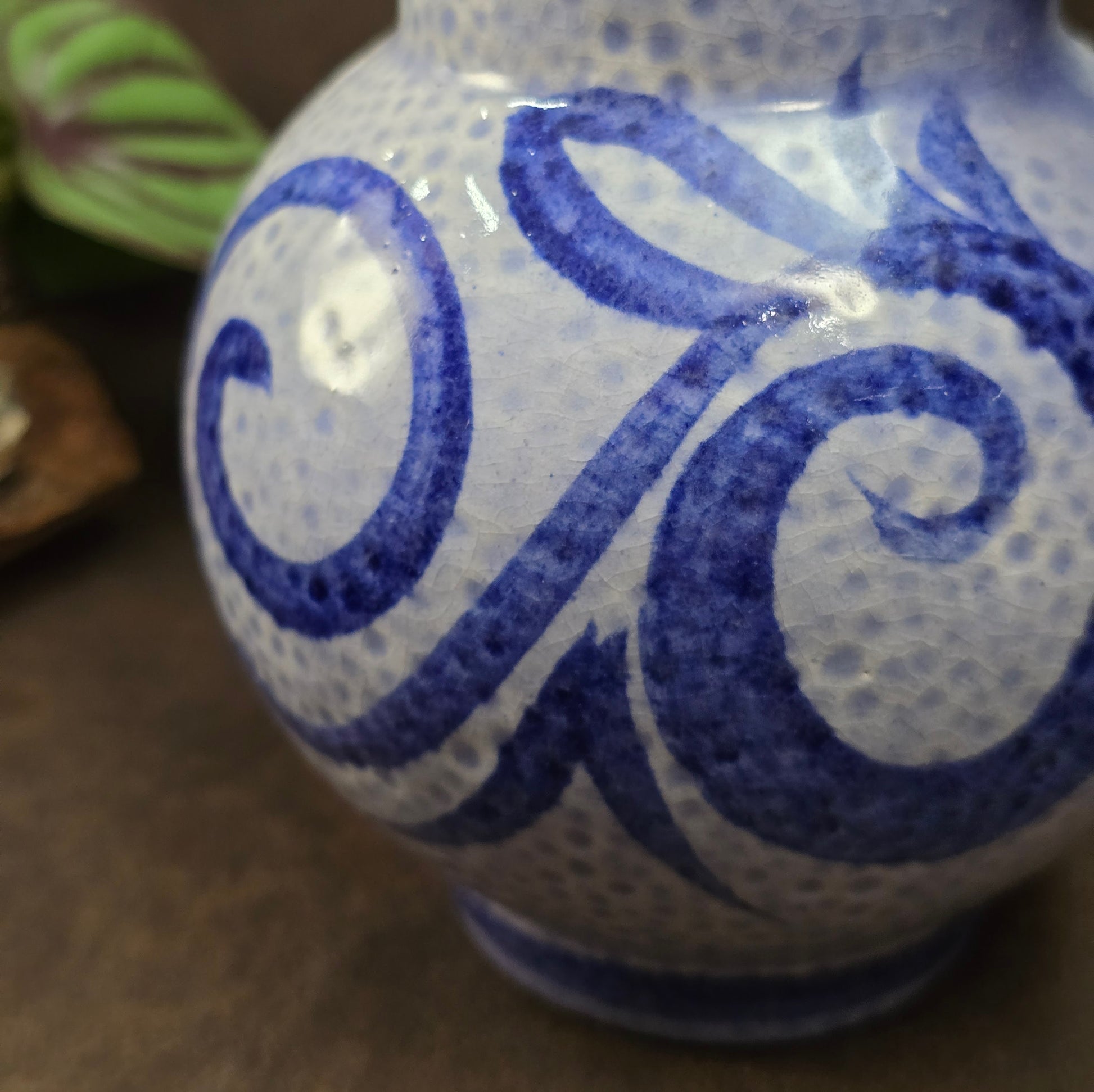 Scheurich Weinkrug mit 0,5L Volumen – Modell 418-14 aus den 1970er-Jahren. Ideal als Deko oder Gebrauchsobjekt. Sammlerstück in sehr gutem Vintagezustand.