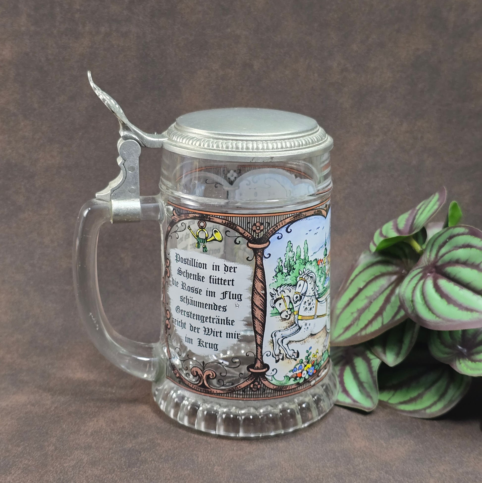 BMF Vintage-Bierseidel 0,5L mit Zinndeckel & Postillon-Motiv – 70er-Jahre Klassiker aus Glas, sehr dekorativ!