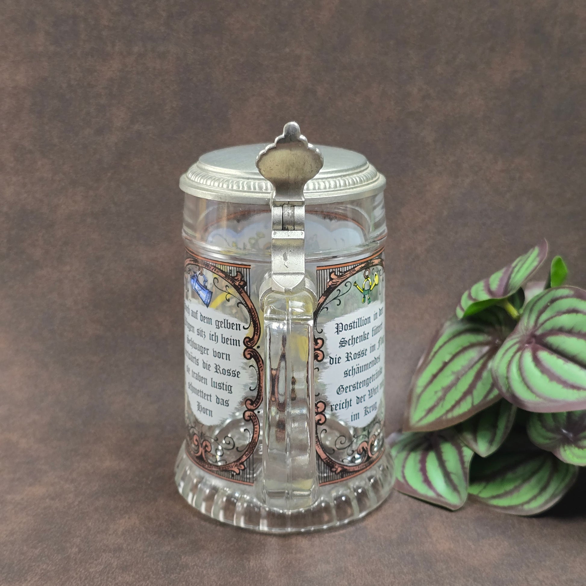 BMF Vintage-Bierseidel 0,5L mit Zinndeckel & Postillon-Motiv – 70er-Jahre Klassiker aus Glas, sehr dekorativ!