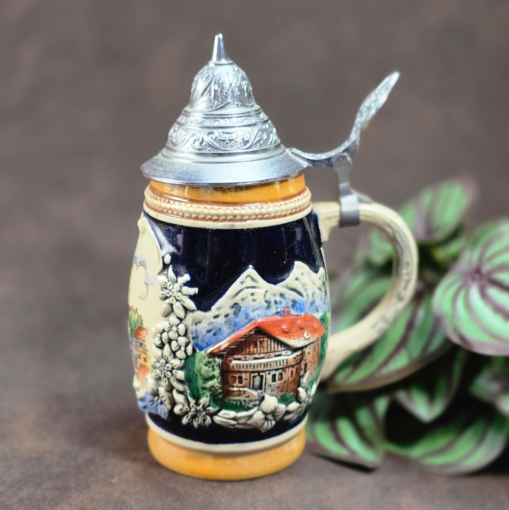 Original Helmstedt-Krug mit Zinndeckel (KING 715), 0,25L – 60er Vintage-Souvenir für Sammler, sehr guter Zustand