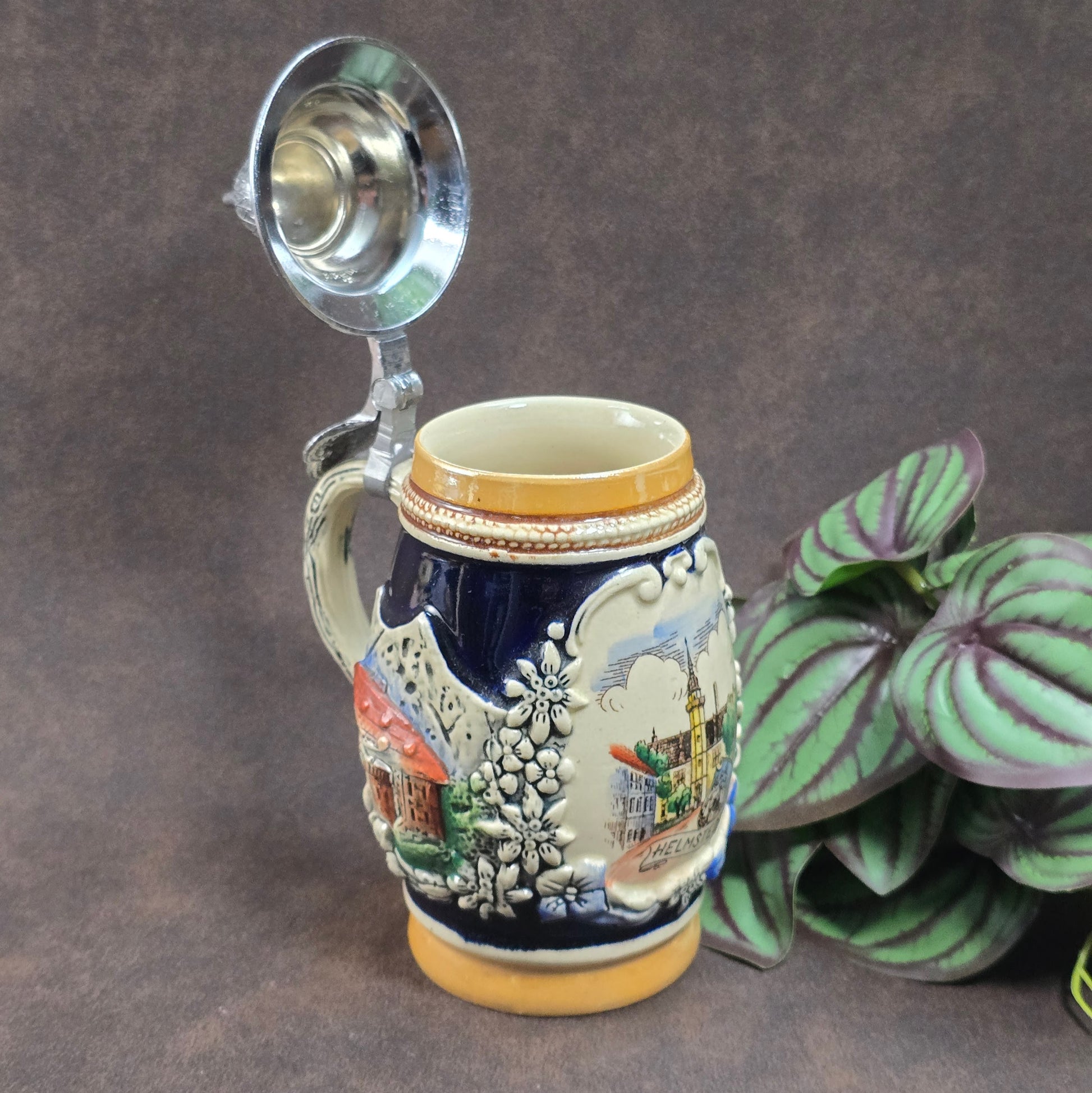 Original Helmstedt-Krug mit Zinndeckel (KING 715), 0,25L – 60er Vintage-Souvenir für Sammler, sehr guter Zustand