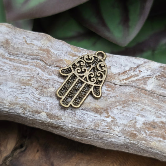 3 Hamsa Hand Anhänger (20mm) antik bronze für Glück, Schutz & DIY Schmuck. Perfekt für Ketten, Armbänder, Talismane, Ohrringe & spirituelle Schmuckprojekte!