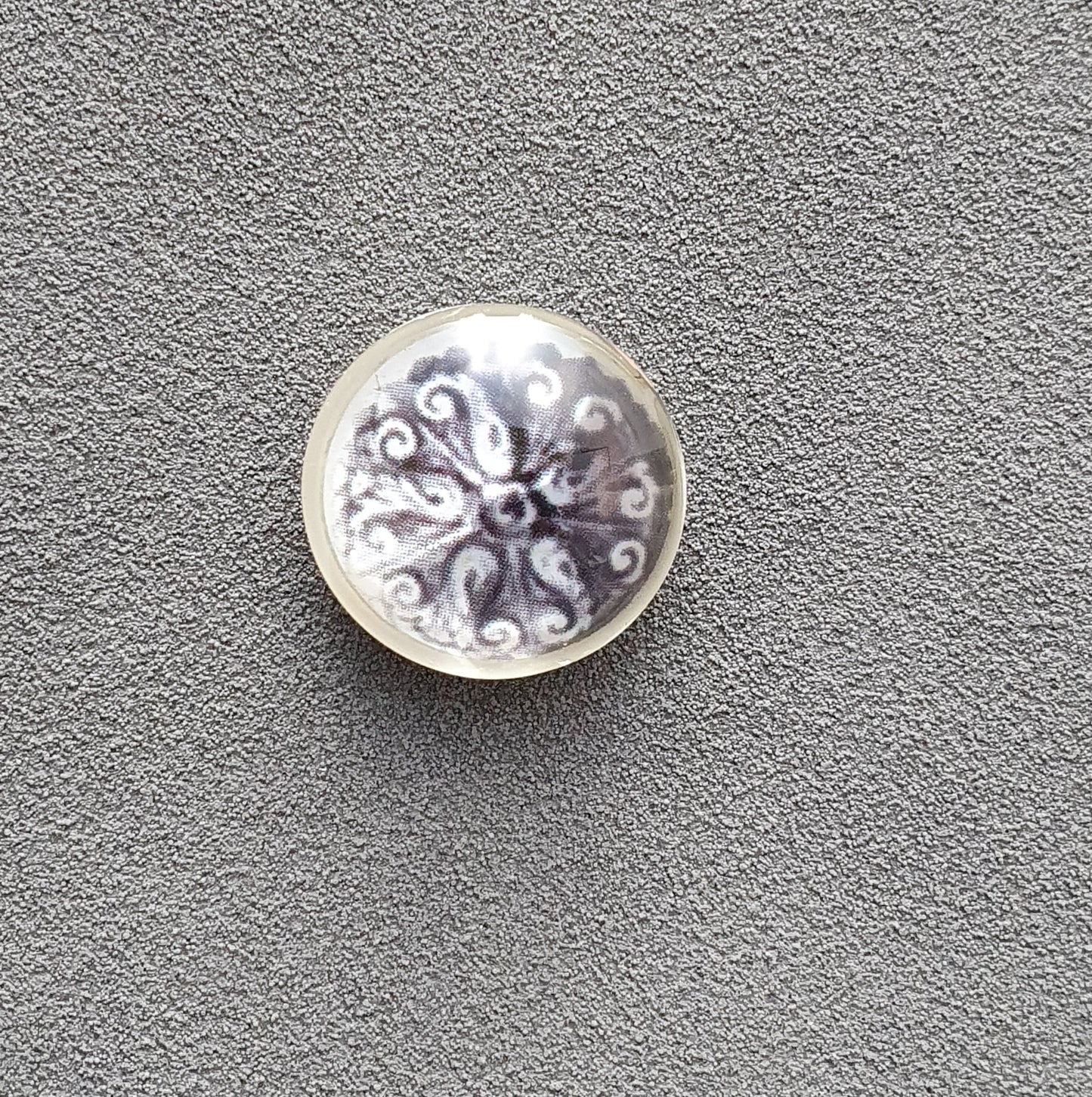 Cabochon aus Glas mit Motiv 16mm