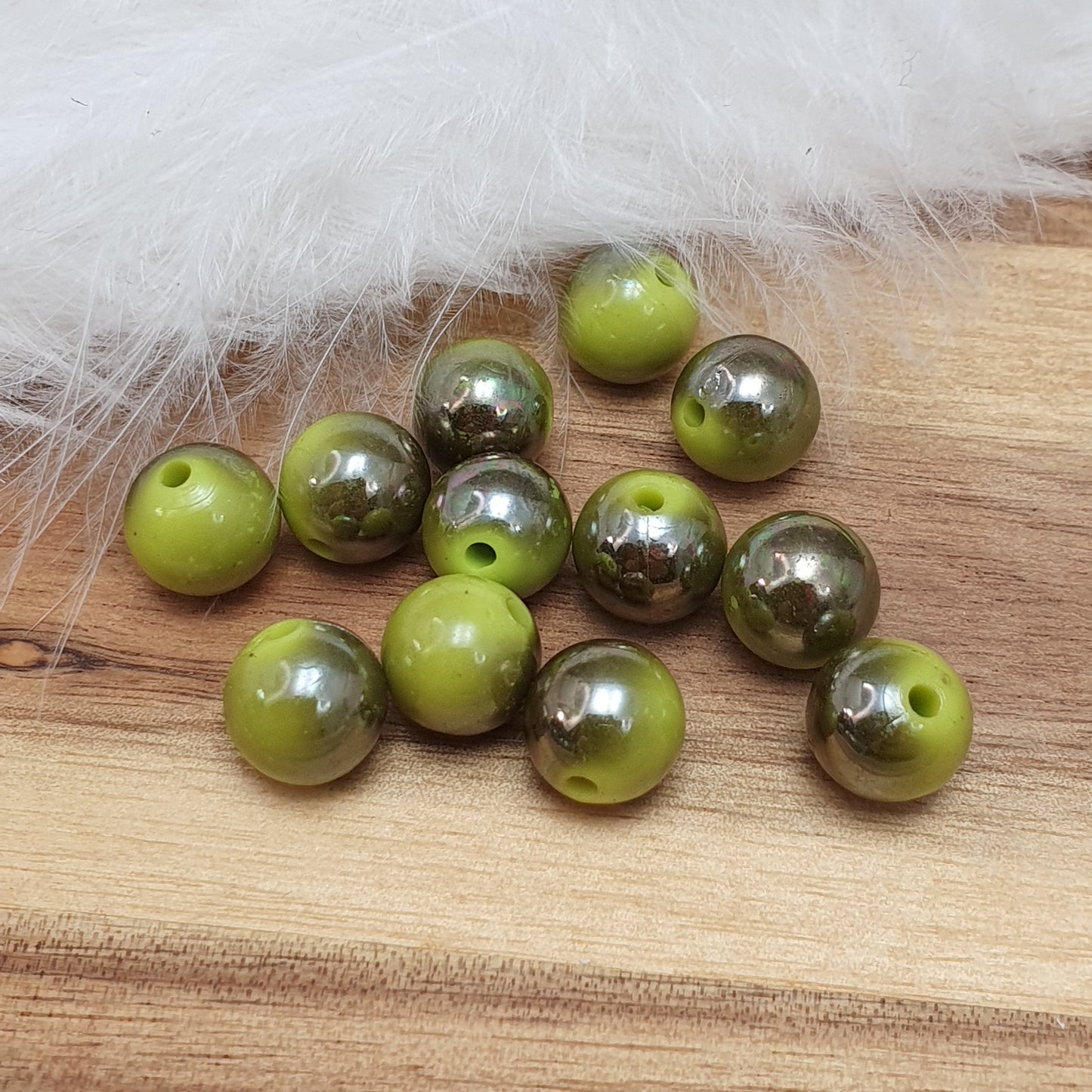 12 Kunststoffperlen, metallic bedampft, 10mm