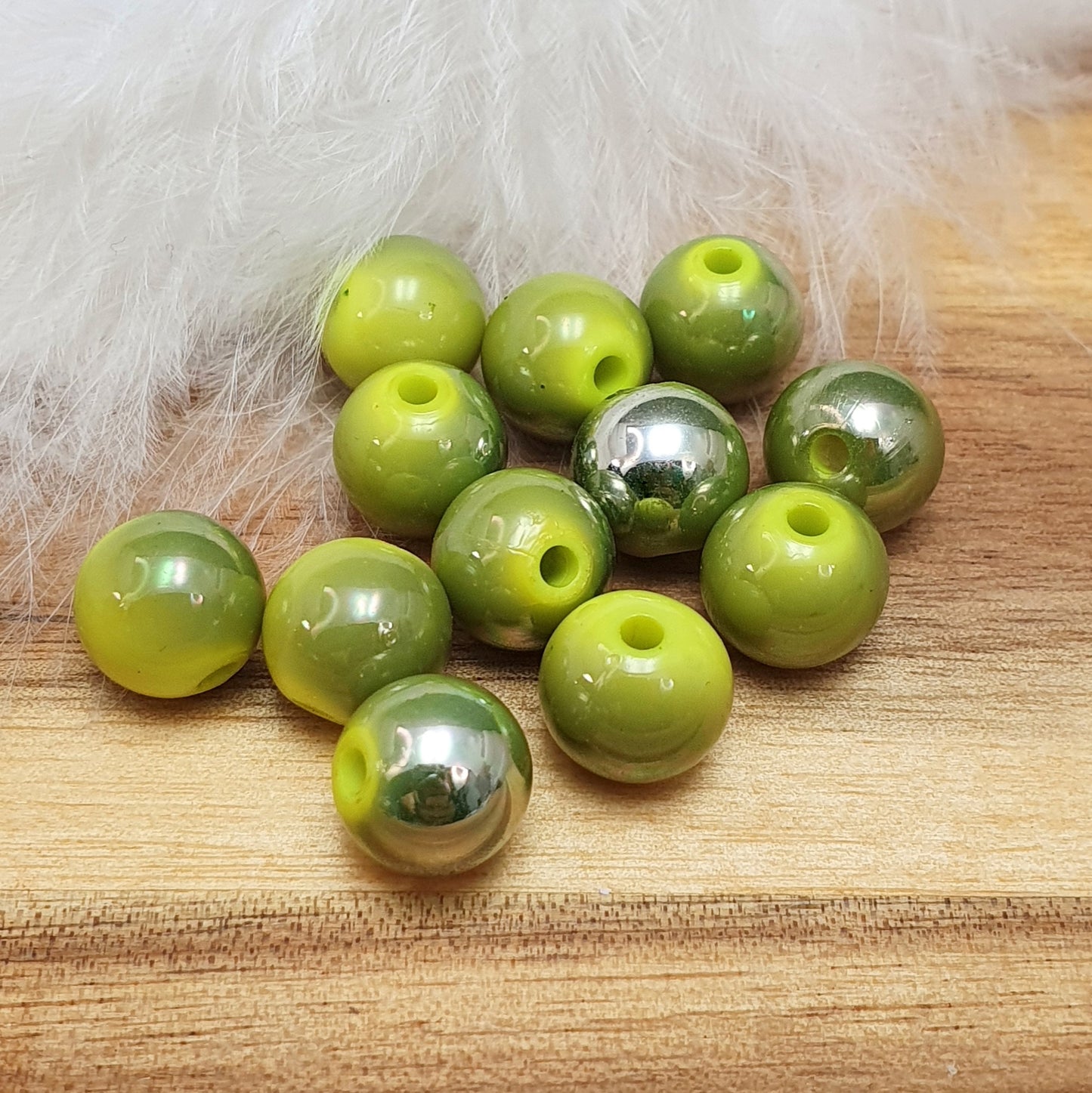 12 Kunststoffperlen, metallic bedampft, 10mm