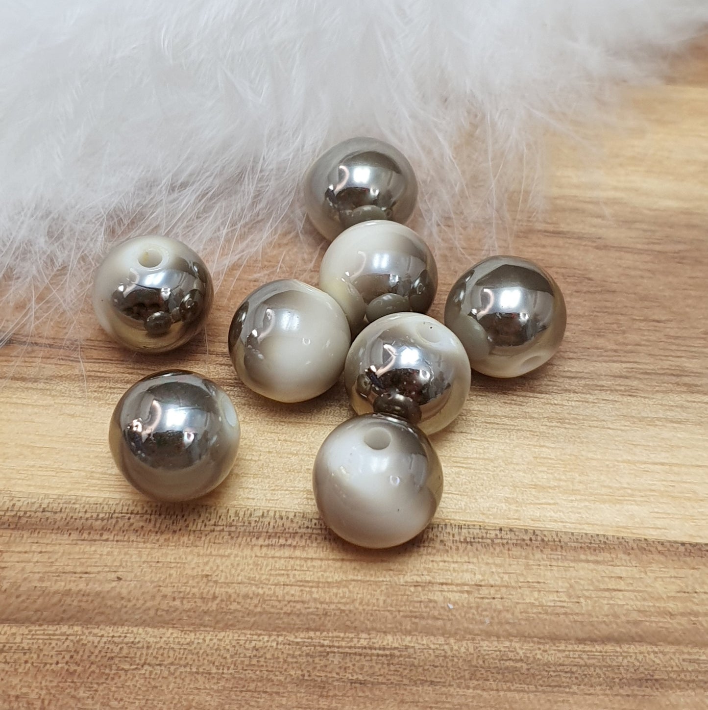 12 Kunststoffperlen, metallic bedampft, 10mm