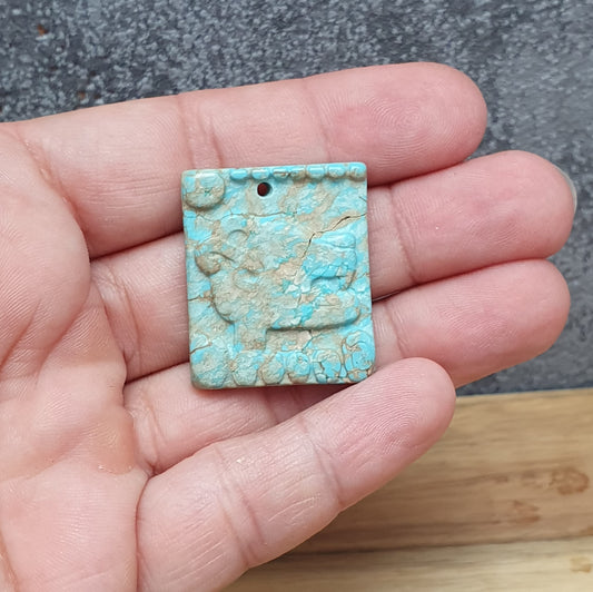 Anhängerperle, mit Fädelloch, Türkis, Mit Drachenkopfrelief, 30x25mm