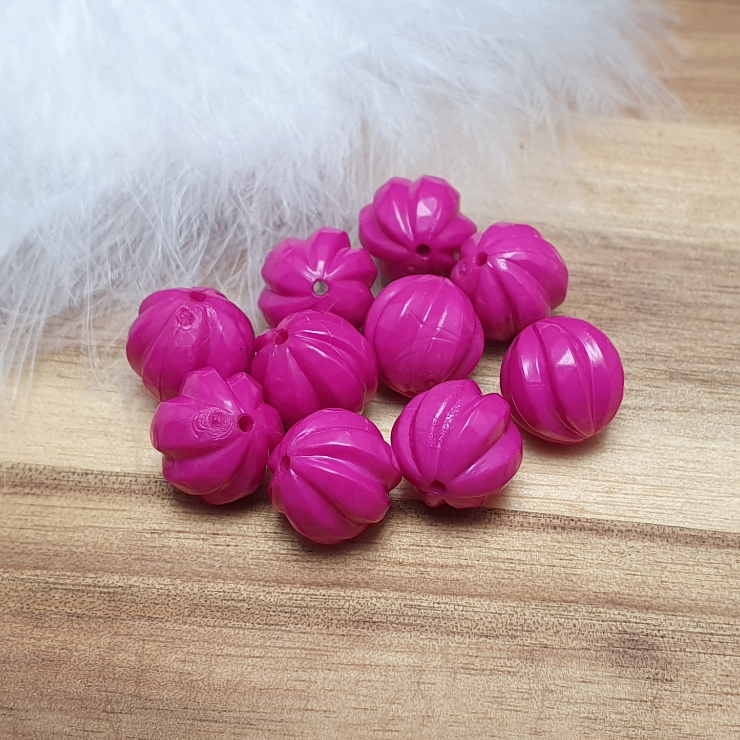 10 opake Acrylperlen kleine Laterne, 12mm, Kugel mit Rillen, verschiedene Farben
