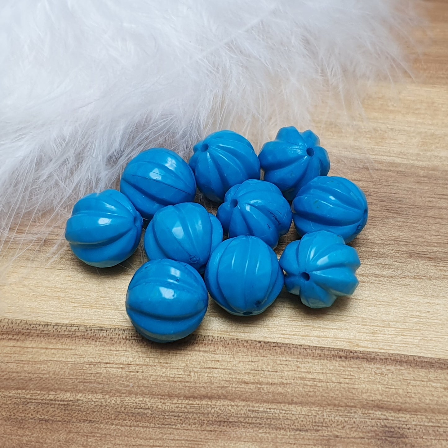 10 opake Acrylperlen kleine Laterne, 12mm, Kugel mit Rillen, verschiedene Farben