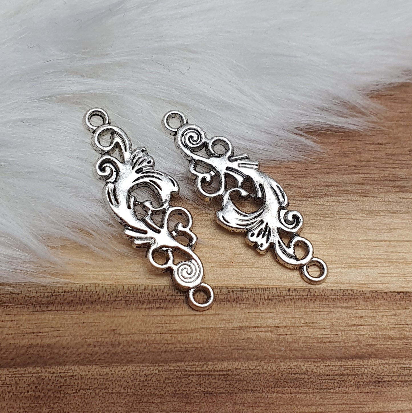2 Verbinder Gotik Ornament, 36mm, antik silberfarbig, Schmuck basteln