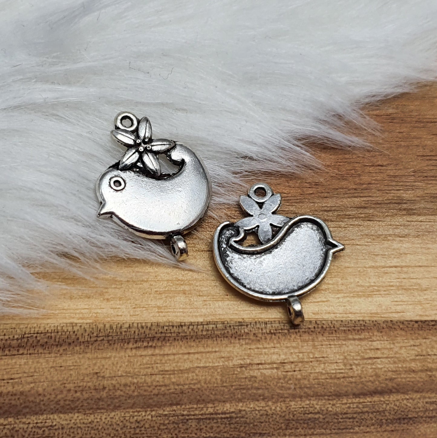 2 Verbinder Vögelchen, 23mm, antik silberfarbig, Schmuck basteln